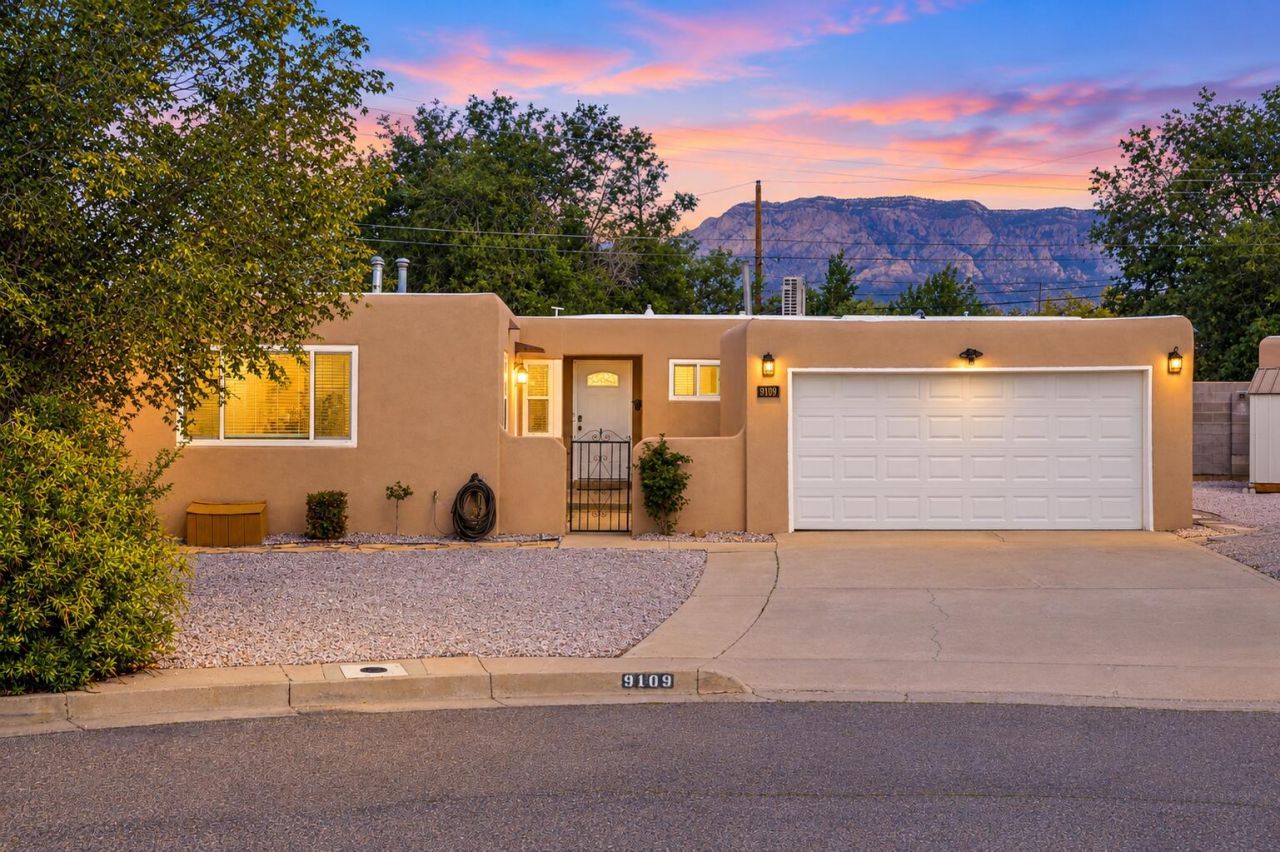 Somervell Ct, Albuquerque, NM 87112