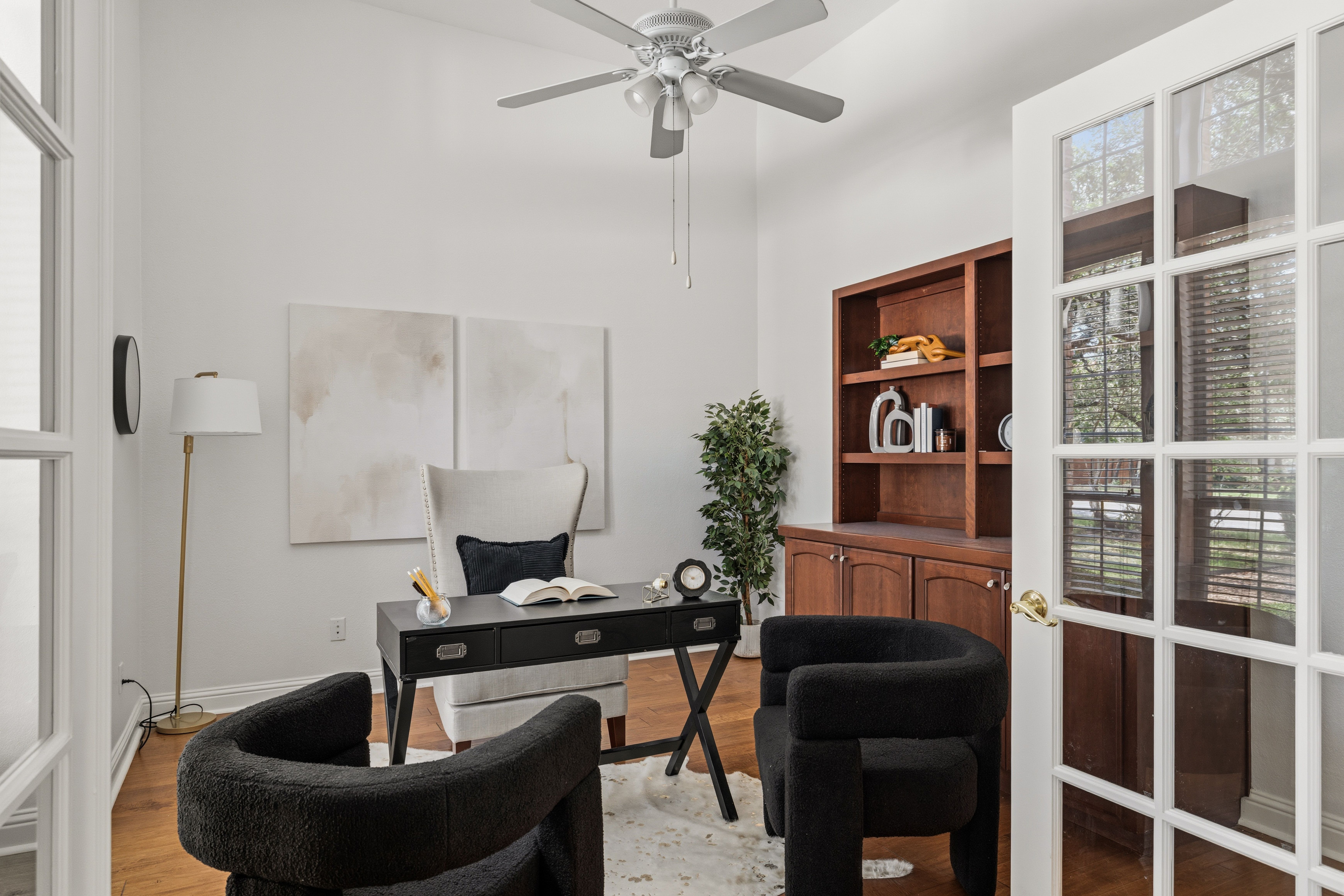  Elegant Luxury Backing to Pristine Greenbelt with Hill Country Views - 物件實景