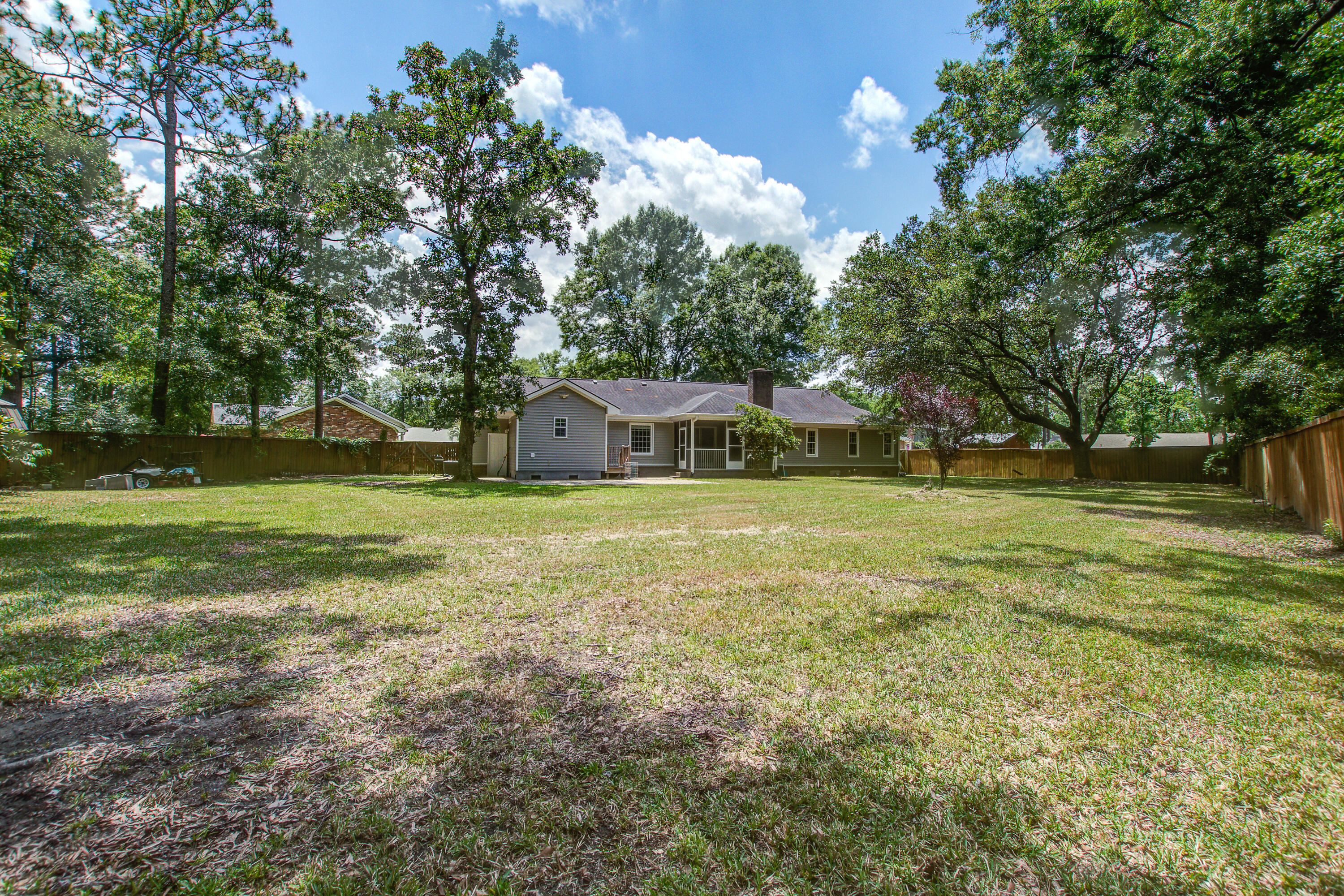 Hanahan, South Carolina, 29410, United States, 3 Bedrooms Bedrooms, ,3 BathroomsBathrooms,Residential,For Sale,1819163