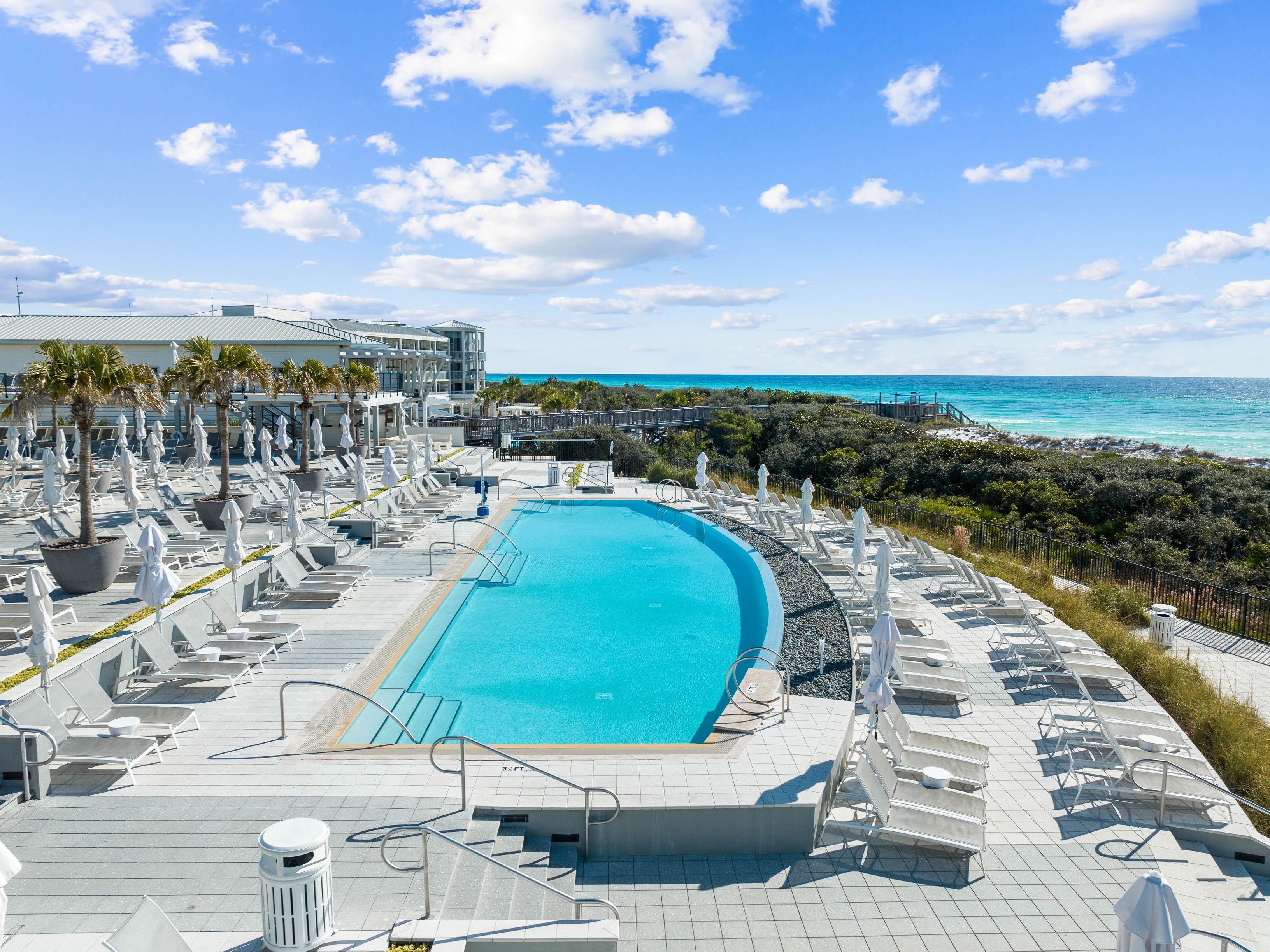  Refined Coastal Luxury With Private Pool And WaterColor Amenities - 物件實景