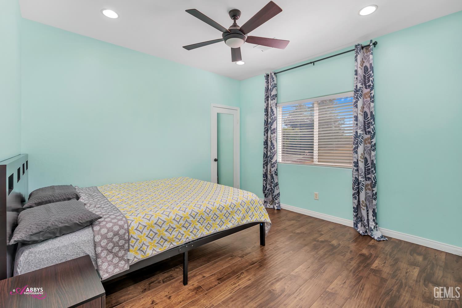 Bakersfield, California, 93311, United States, 5 Bedrooms Bedrooms, ,4 BathroomsBathrooms,Residential,For Sale,1846701
