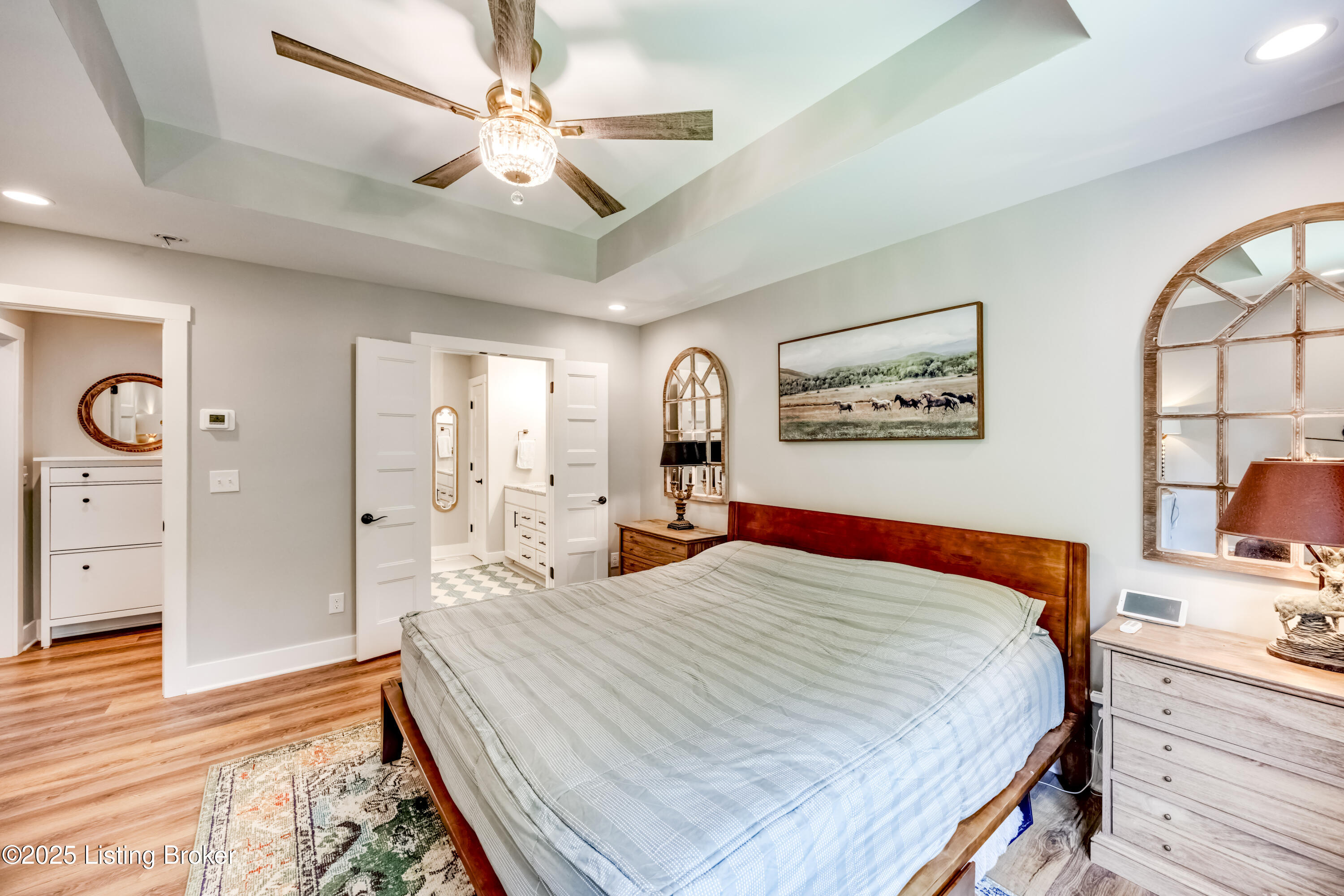 Crestwood, Kentucky, 40014, United States, 5 Bedrooms Bedrooms, ,4 BathroomsBathrooms,Residential,For Sale,1907085