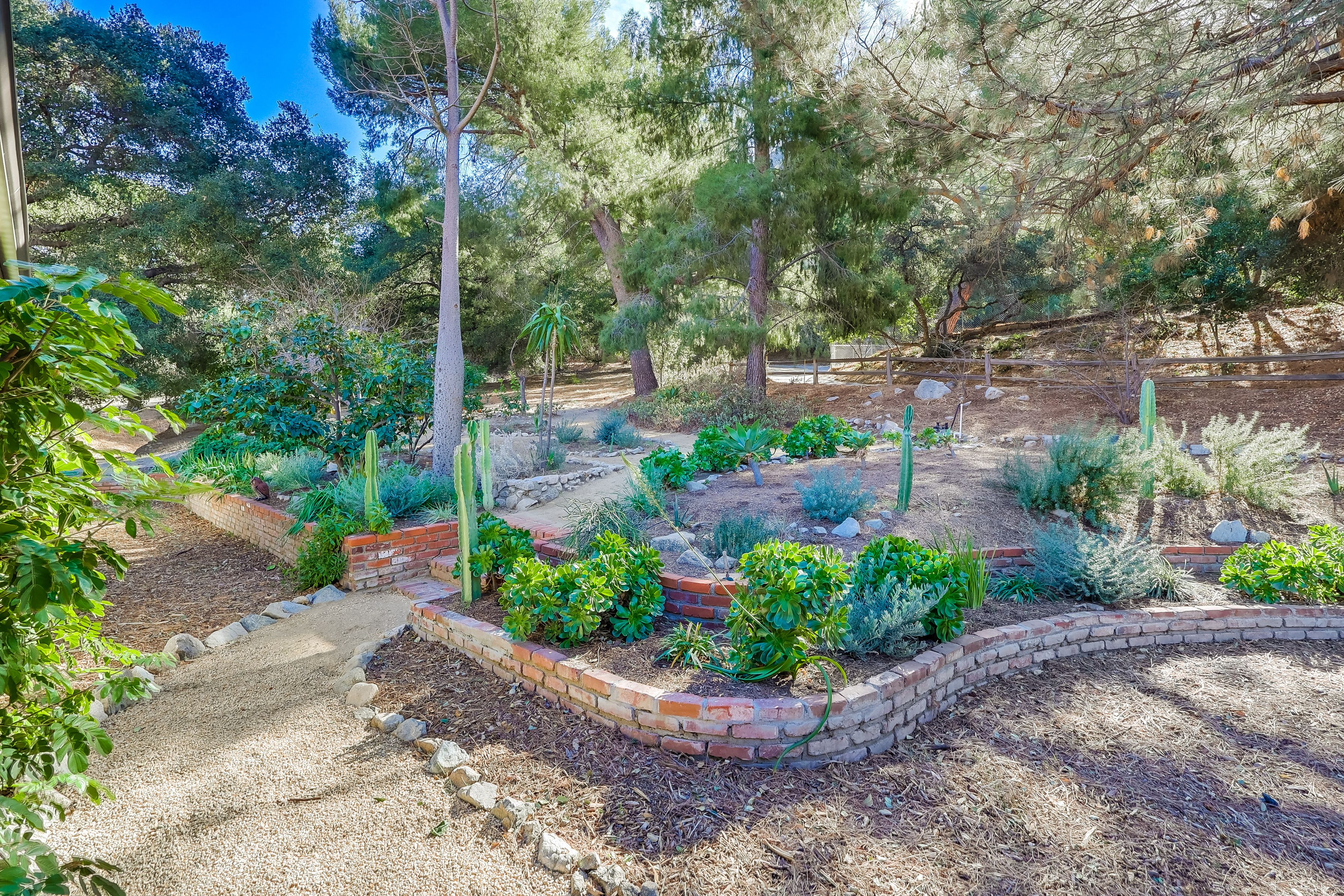  4137 Big Tujunga Canyon Road - 物件實景