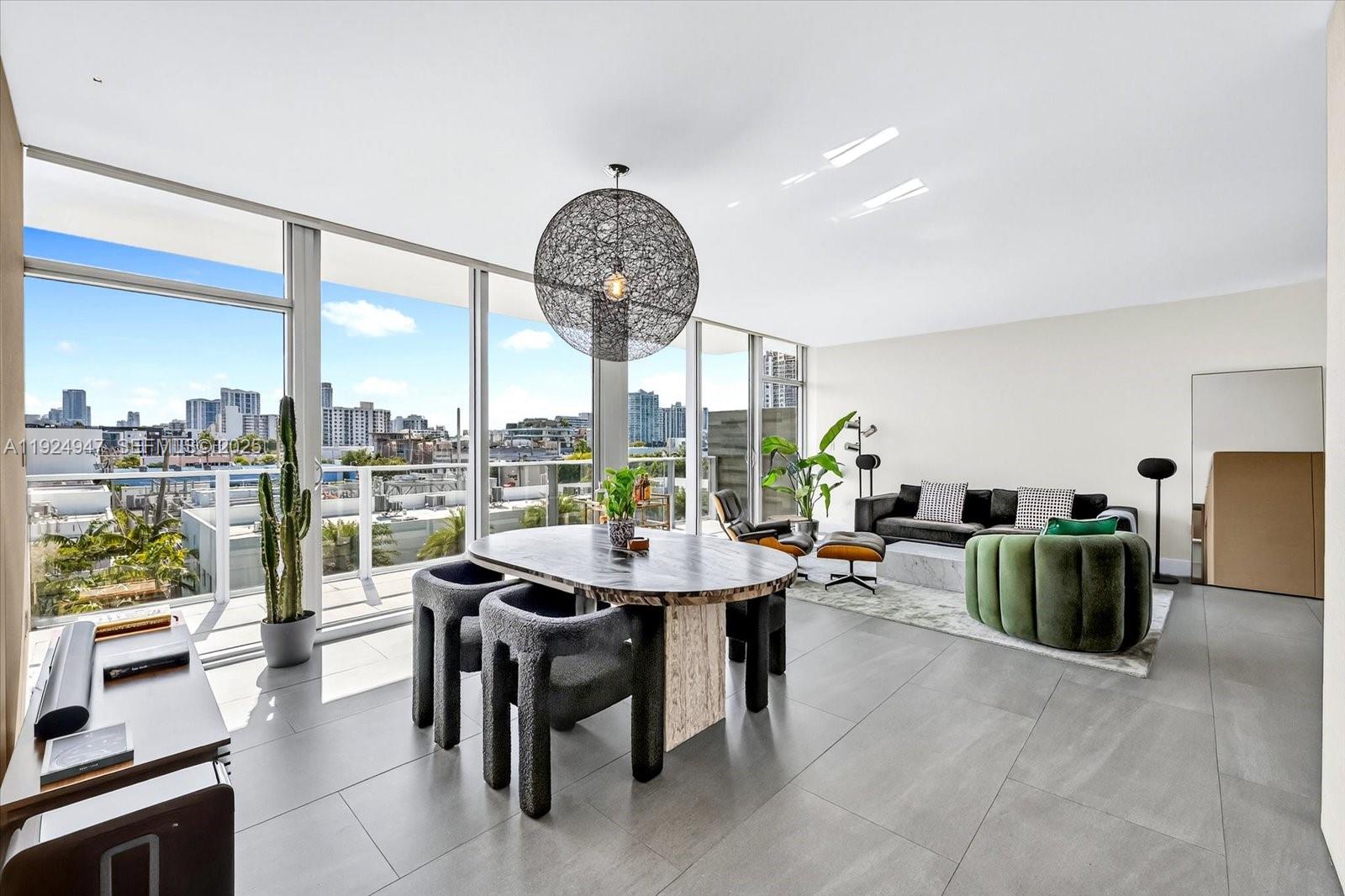 Miami Beach, Florida, 33139, United States, 3 Bedrooms Bedrooms, ,4 BathroomsBathrooms,Residential,For Sale,2003105