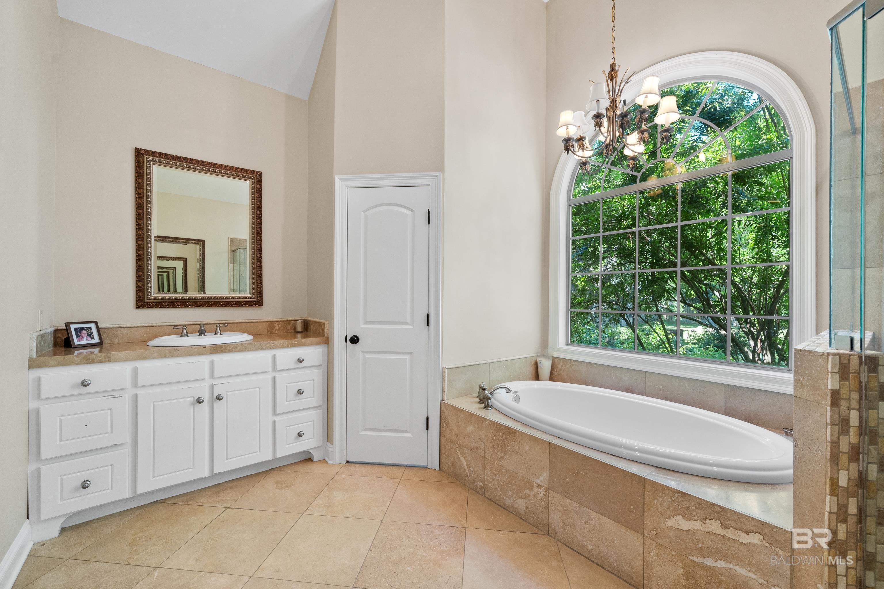 Fairhope, Alabama, 36532, United States, 4 Bedrooms Bedrooms, ,4 BathroomsBathrooms,Residential,For Sale,1806117