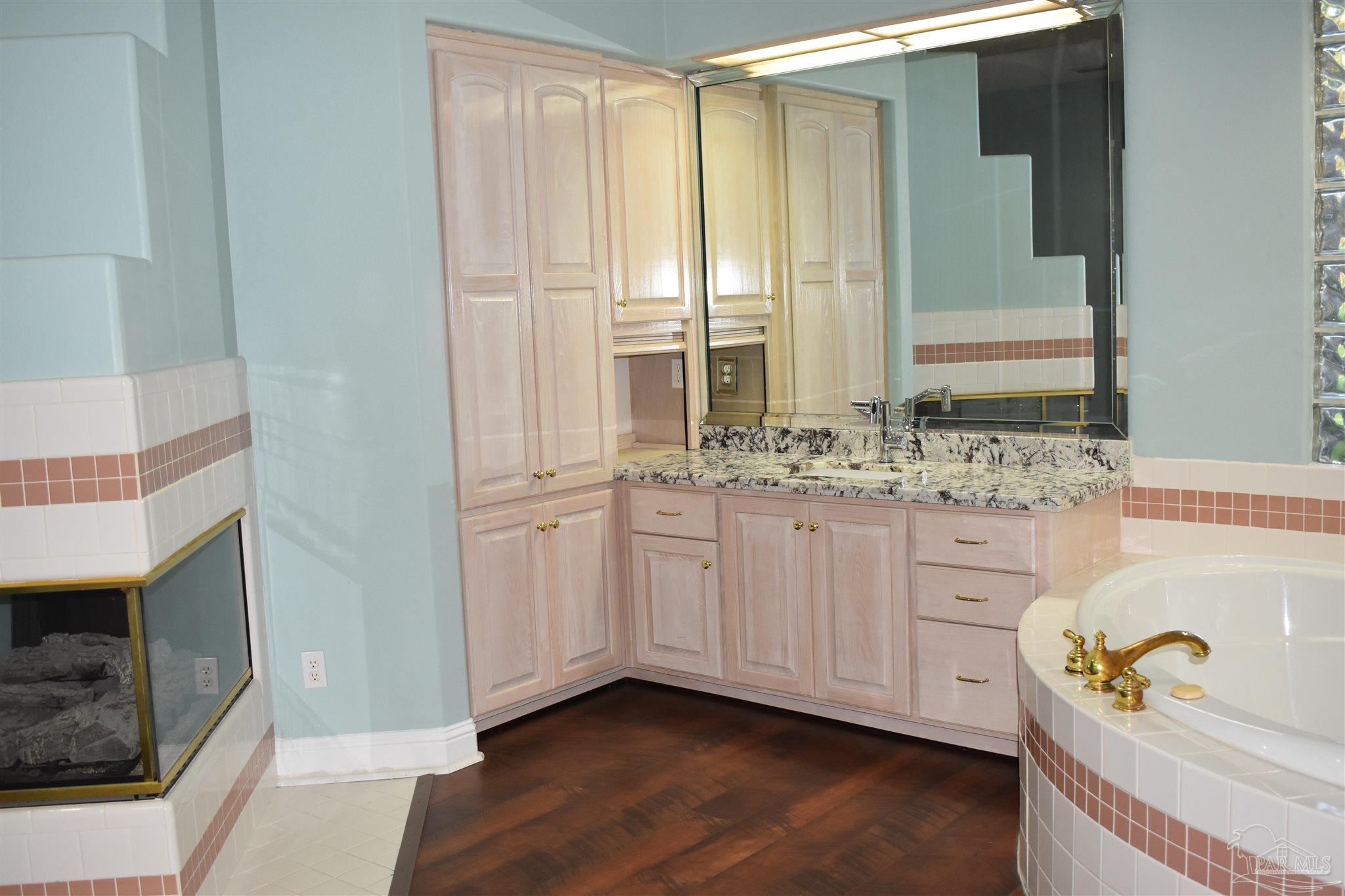 Pace, Florida, 32571, United States, 4 Bedrooms Bedrooms, ,3 BathroomsBathrooms,Residential,For Sale,1933093