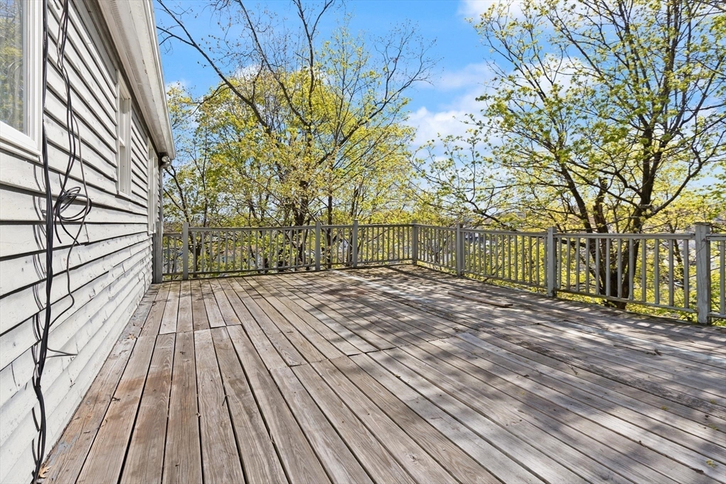 Lynn, Massachusetts, 01902, United States, 4 Bedrooms Bedrooms, ,2 BathroomsBathrooms,Residential,For Sale,2049430