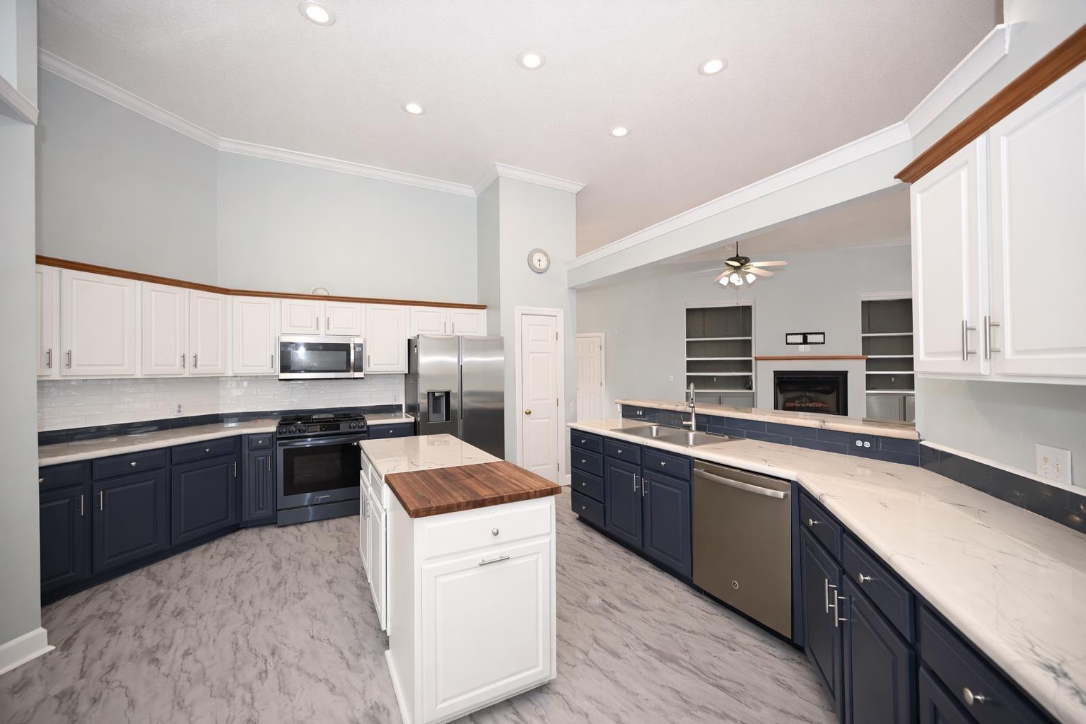 North Myrtle Beach, South Carolina, 29582, United States, 4 Bedrooms Bedrooms, ,3 BathroomsBathrooms,Residential,For Sale,1975426