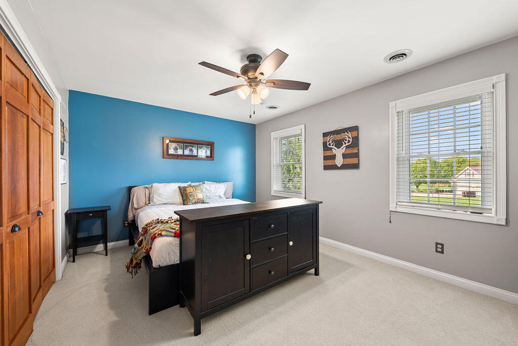 Valparaiso, Indiana, 46385, United States, 4 Bedrooms Bedrooms, ,3 BathroomsBathrooms,Residential,For Sale,1988266