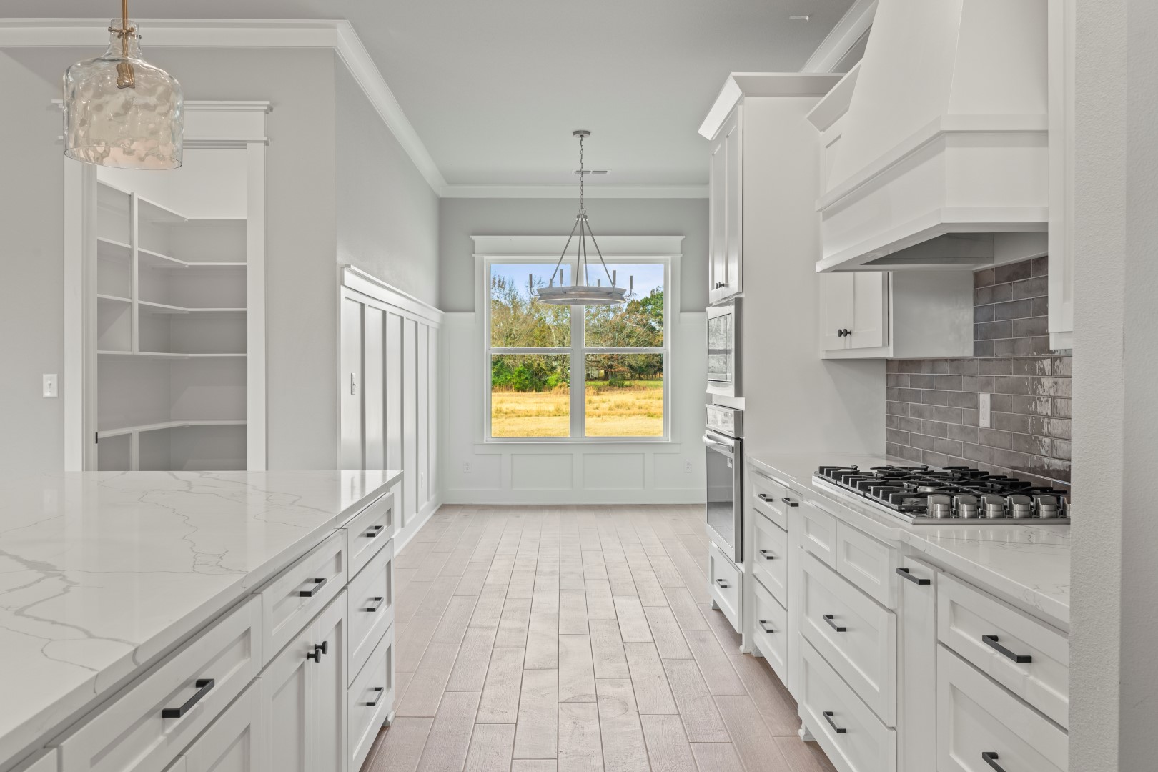 Tyler, Texas, 75704, United States, 3 Bedrooms Bedrooms, ,3 BathroomsBathrooms,Residential,For Sale,1979216