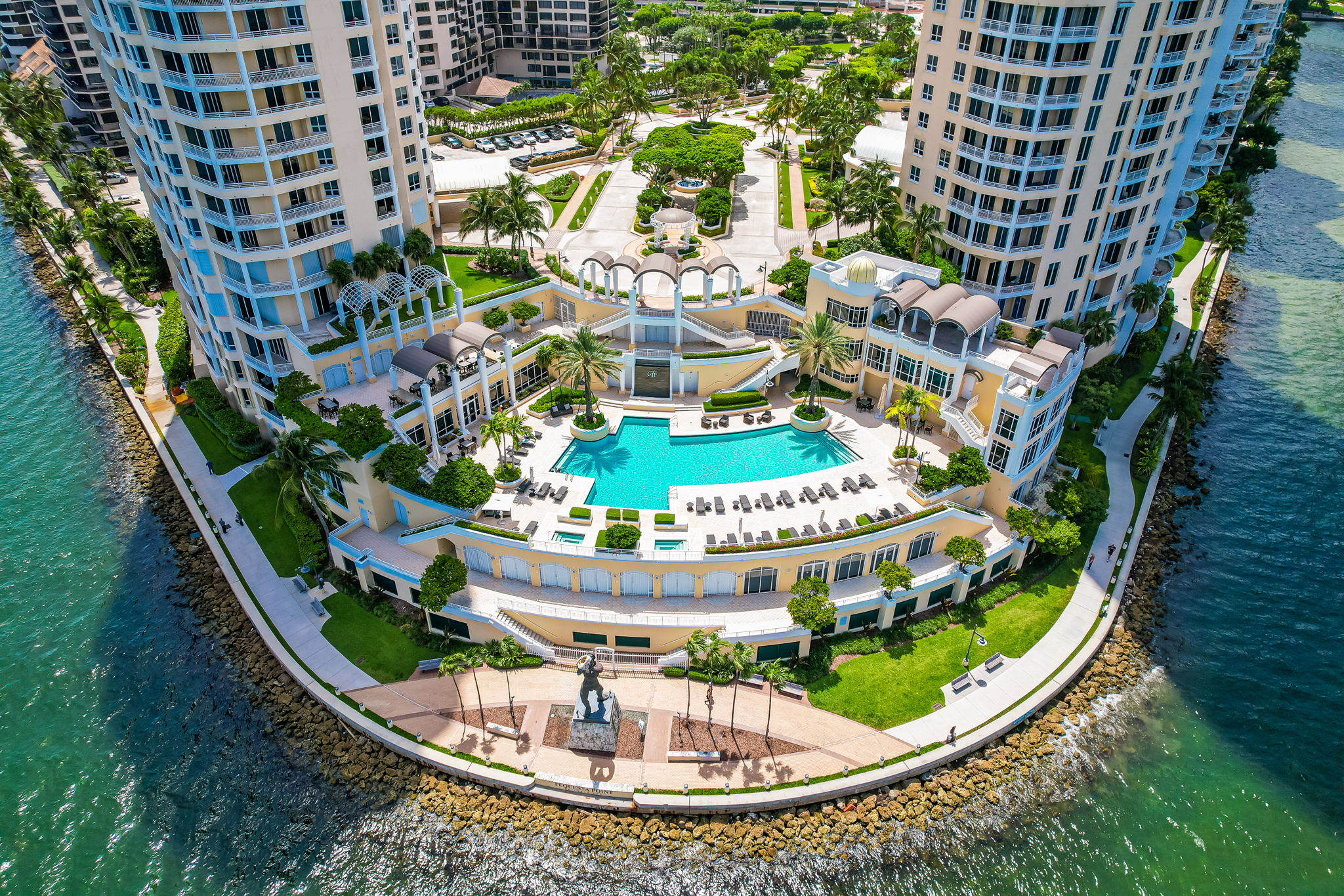  848 Brickell Key Drive LPH4401, Miami, FL, 33131 - 物件實景
