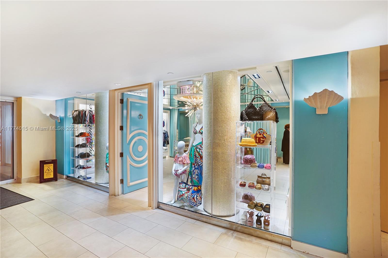 Miami Beach, Florida, 33140, United States, 2 Bedrooms Bedrooms, ,3 BathroomsBathrooms,Residential,For Sale,1759020