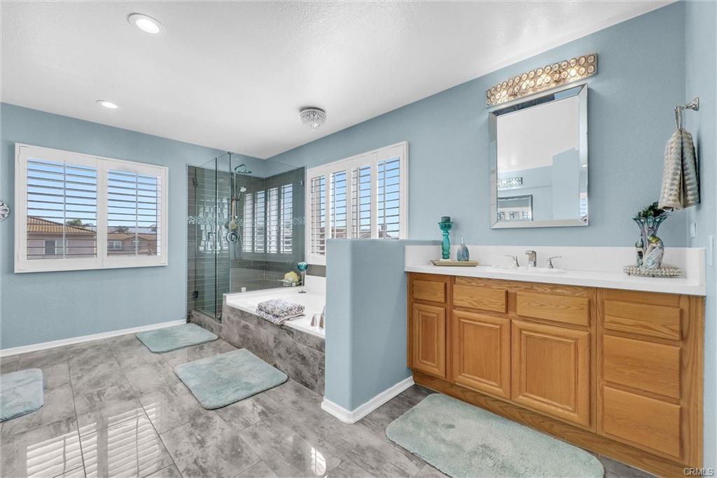 Eastvale, California, 91752, United States, 5 Bedrooms Bedrooms, ,4 BathroomsBathrooms,Residential,For Sale,1825182
