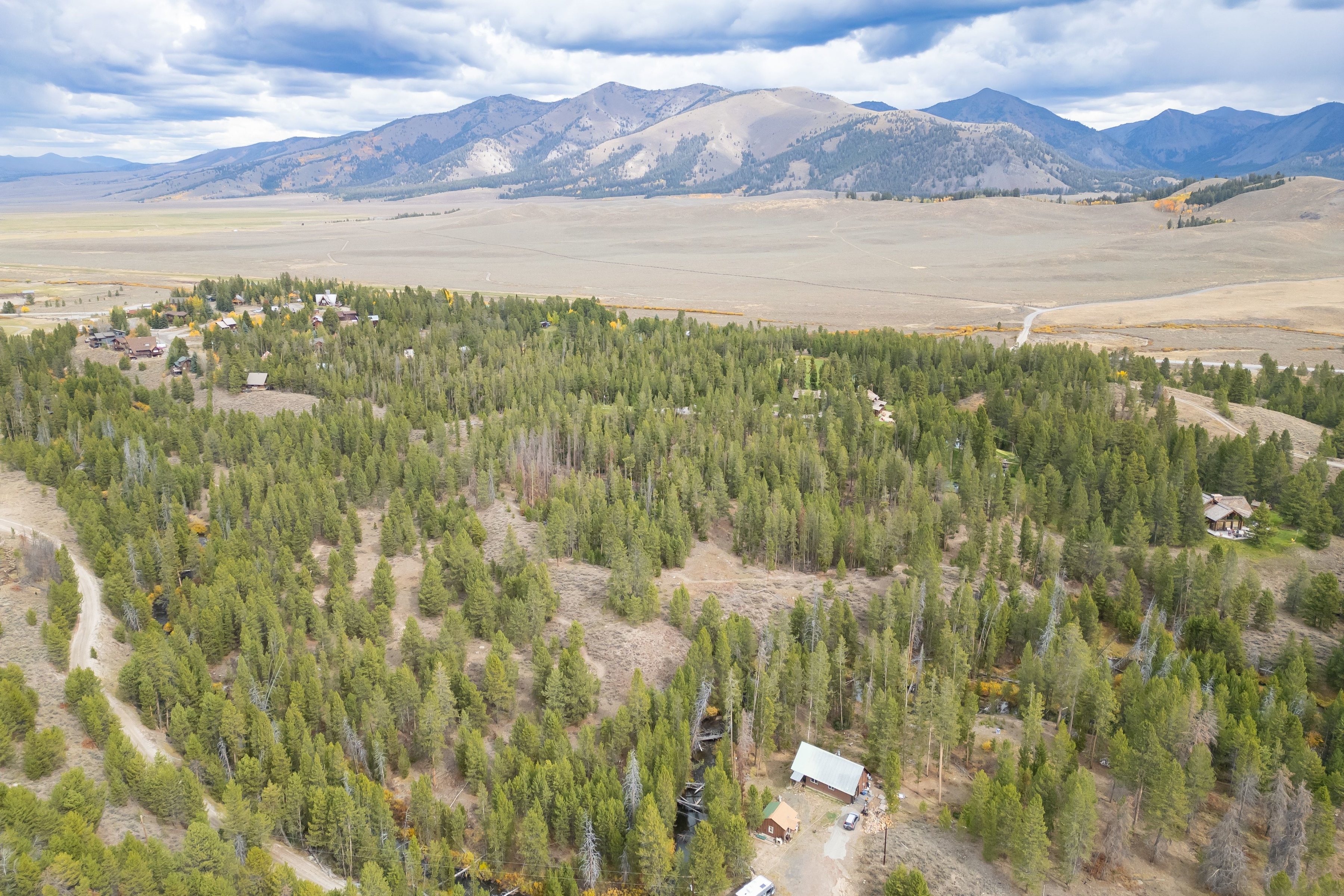  A Rare Creekside Retreat In The Sawtooths - 物件實景