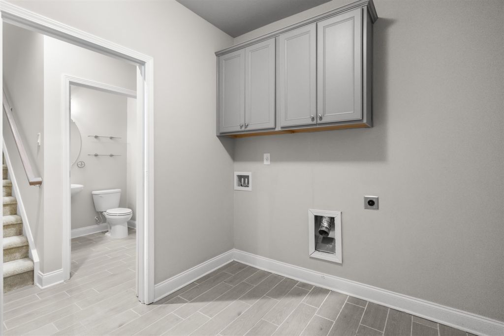 Greensboro, Georgia, 30642, United States, 3 Bedrooms Bedrooms, ,4 BathroomsBathrooms,Residential,For Sale,1705219