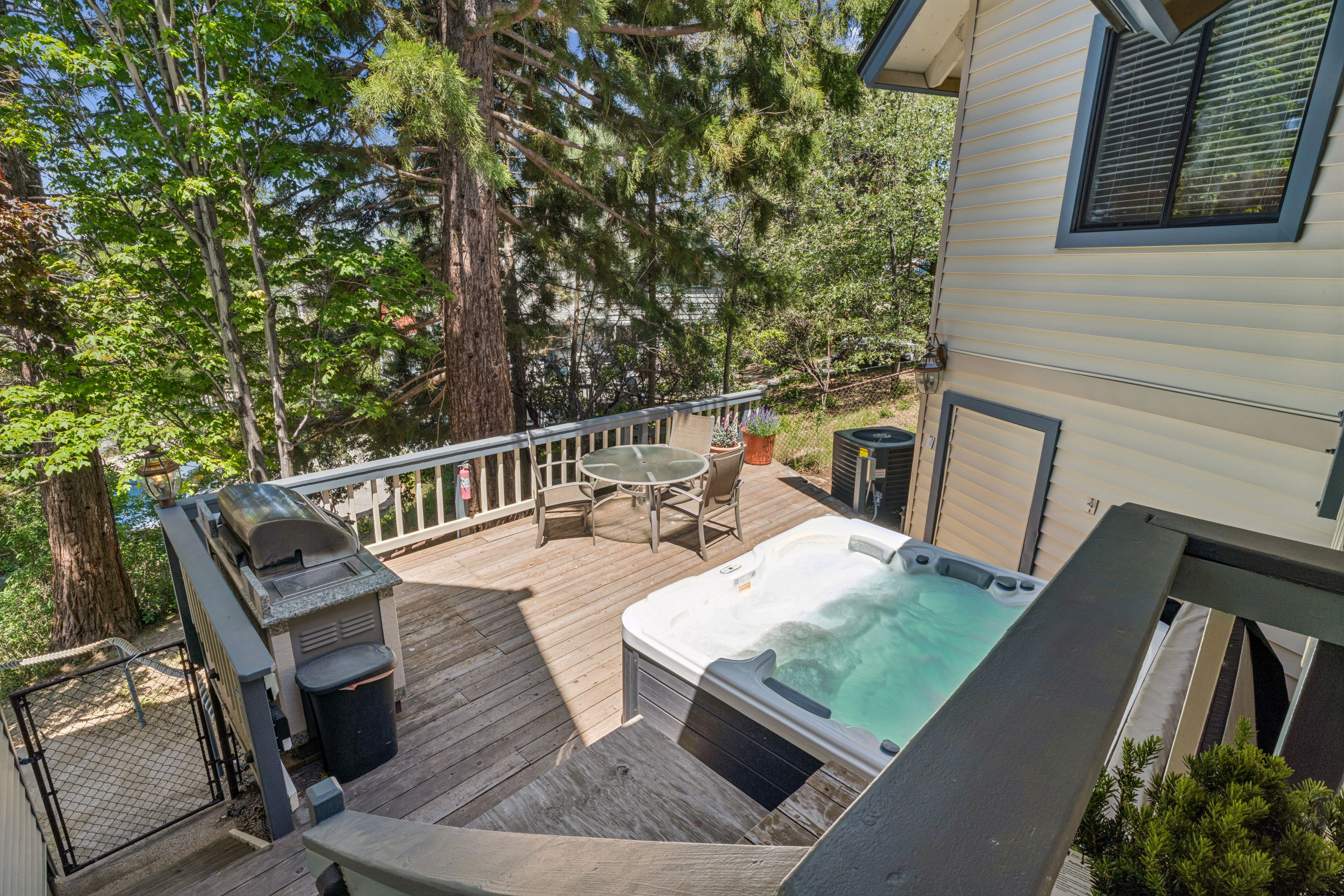  1369 Yellowstone Drive, Lake Arrowhead, CA 92352 - 物件實景