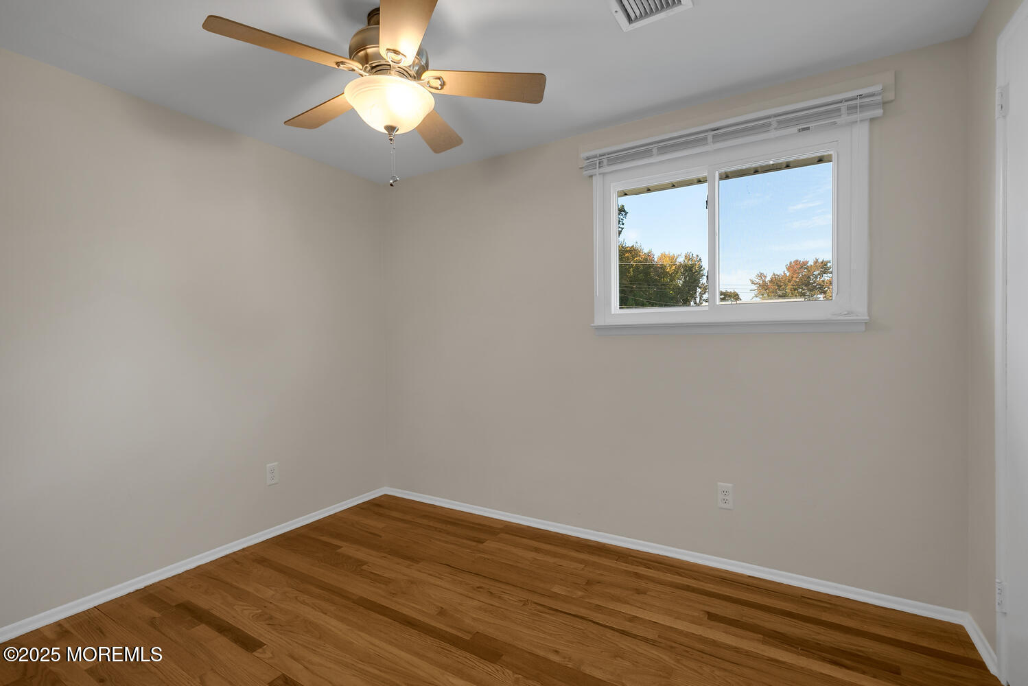 Hazlet, New Jersey, 07730, United States, 3 Bedrooms Bedrooms, ,2 BathroomsBathrooms,Residential,For Sale,1995385