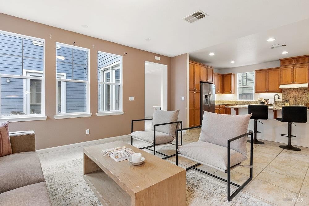 Vallejo, California, 94592, United States, 4 Bedrooms Bedrooms, ,3 BathroomsBathrooms,Residential,For Sale,1990283