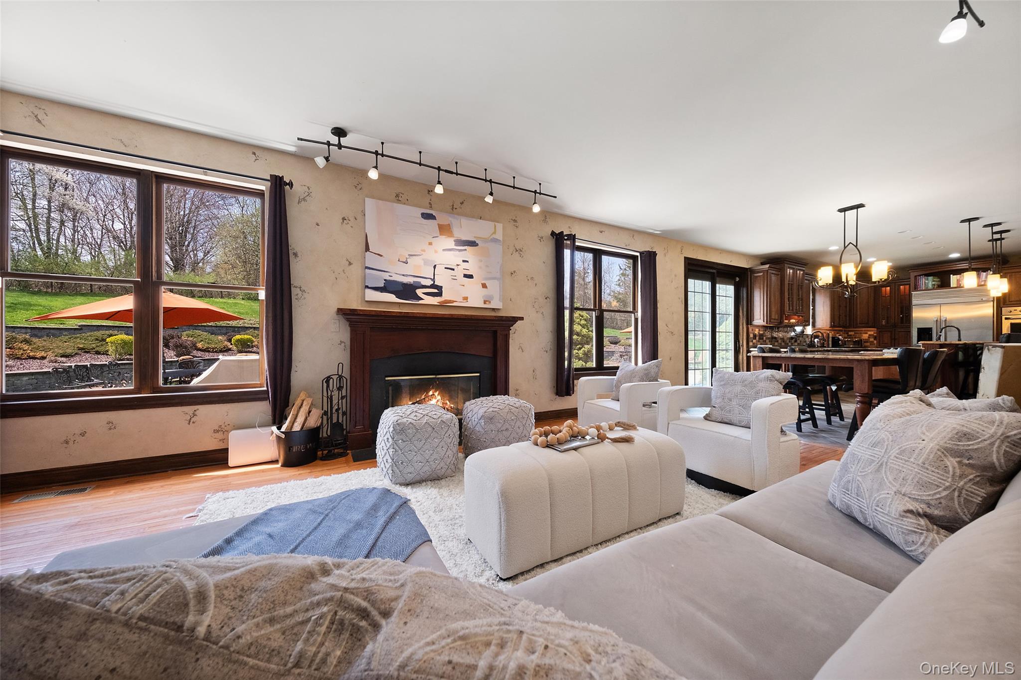 Poughkeepsie, New York, 12603, United States, 4 Bedrooms Bedrooms, ,5 BathroomsBathrooms,Residential,For Sale,1916939