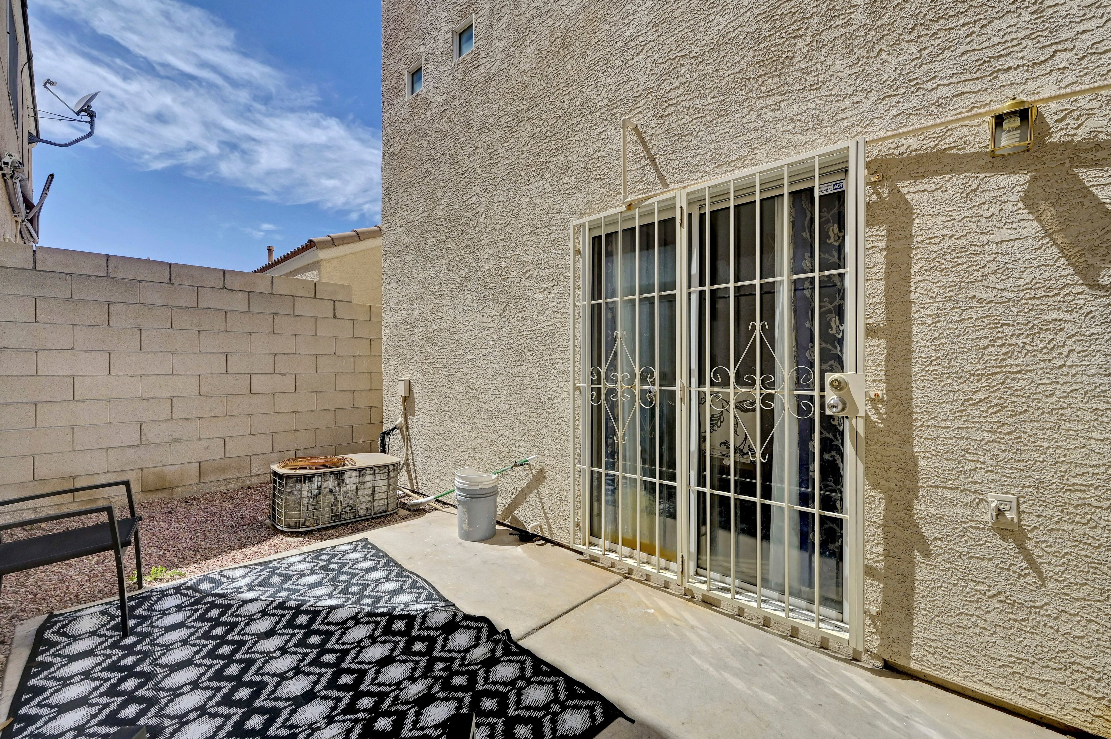  Charming Move-In Ready Home in the Heart of Silverado Ranch - 物件實景