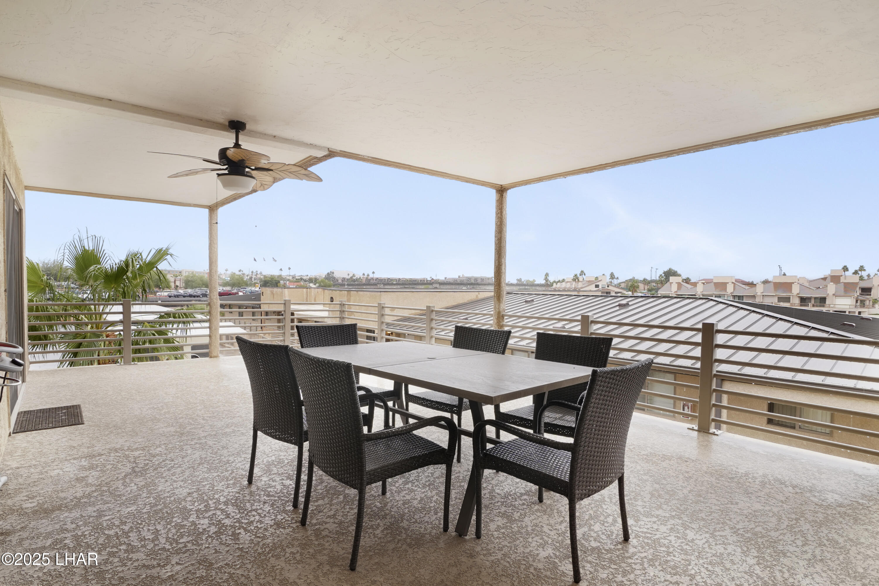 Lake Havasu City, Arizona, 86403, United States, 2 Bedrooms Bedrooms, ,1 BathroomBathrooms,Residential,For Sale,1999081