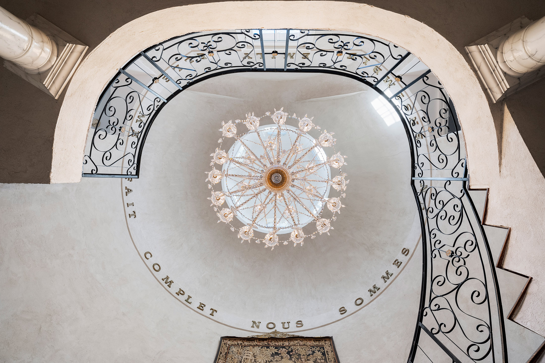  Inspired Architecture Meets Thoughtful Design at this Rare, Private, Double Lot - 物件實景