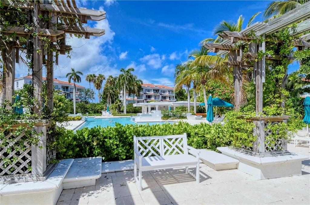 Longboat Key, Florida, 34228, United States, 3 Bedrooms Bedrooms, ,4 BathroomsBathrooms,Residential,For Sale,1777241