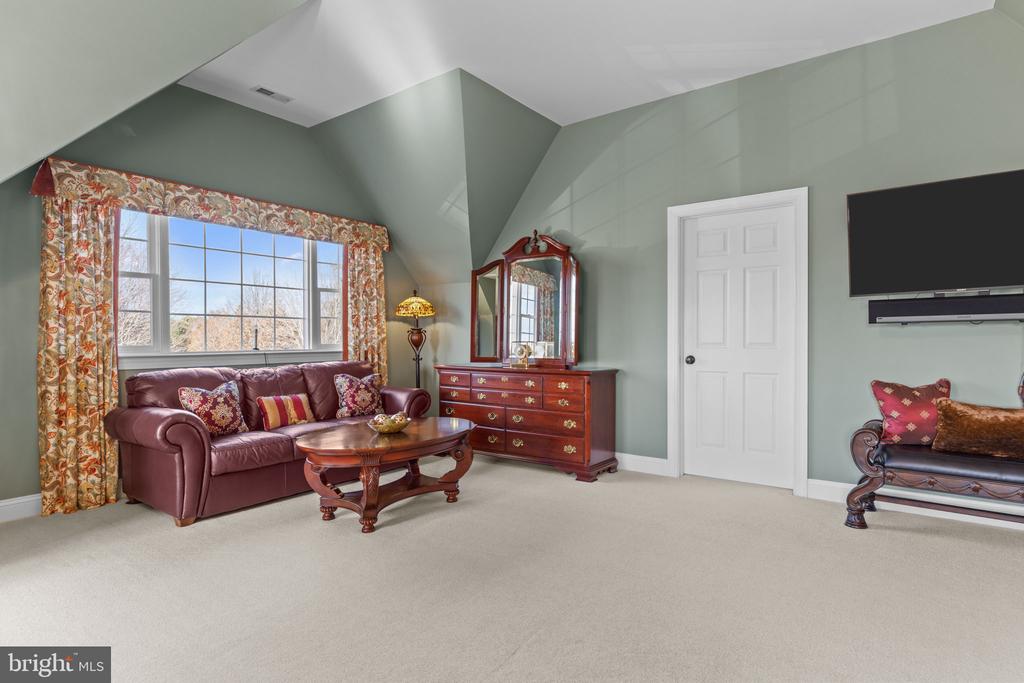 New Hope, Pennsylvania, 18938, United States, 4 Bedrooms Bedrooms, ,4 BathroomsBathrooms,Residential,For Sale,2003111