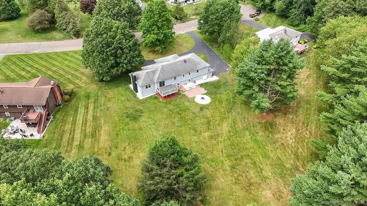 Monroe, Connecticut, 06468, United States, 5 Bedrooms Bedrooms, ,3 BathroomsBathrooms,Residential,For Sale,1907452