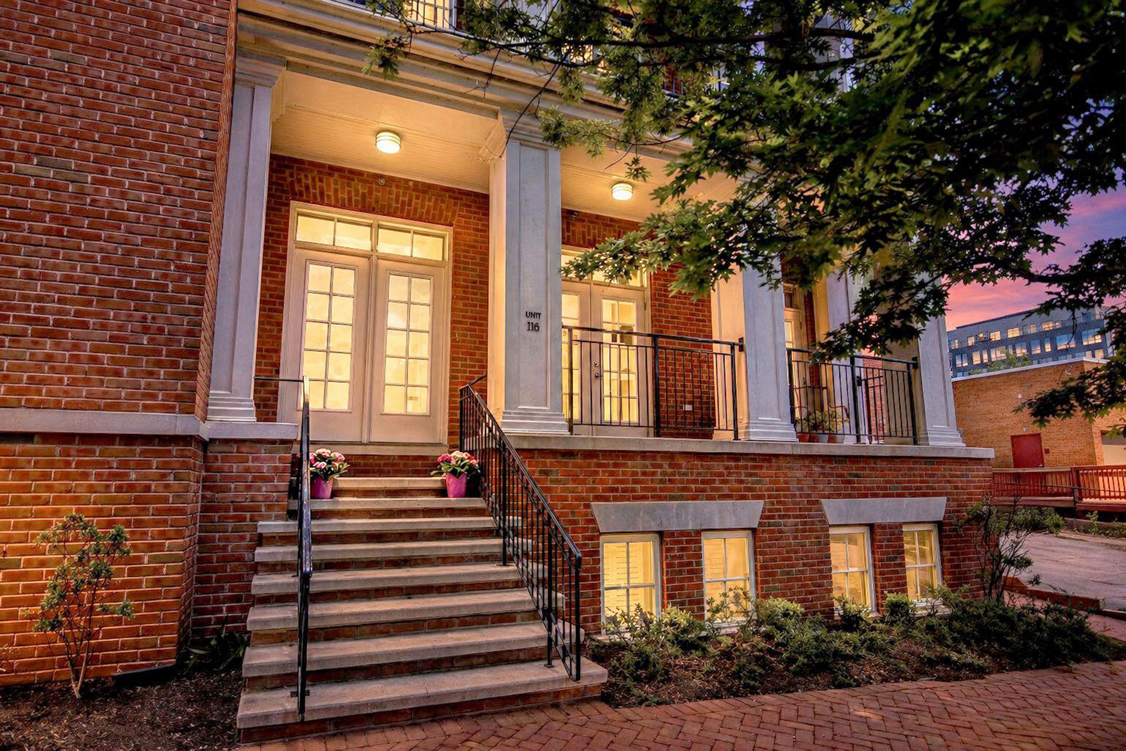  1023 N Royal Street, Alexandria, VA, 22314 - 物件實景