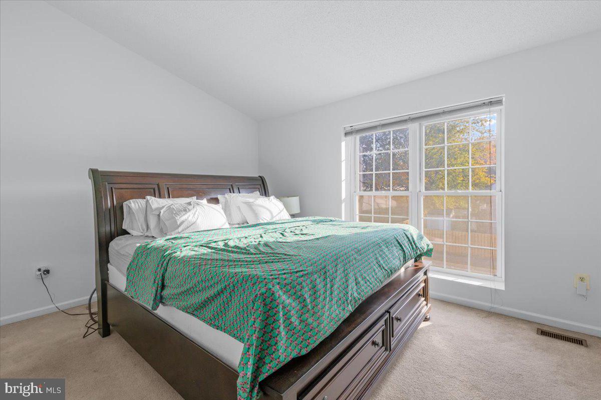 Alexandria, Virginia, 22306, United States, 3 Bedrooms Bedrooms, ,4 BathroomsBathrooms,Residential,For Sale,1984696