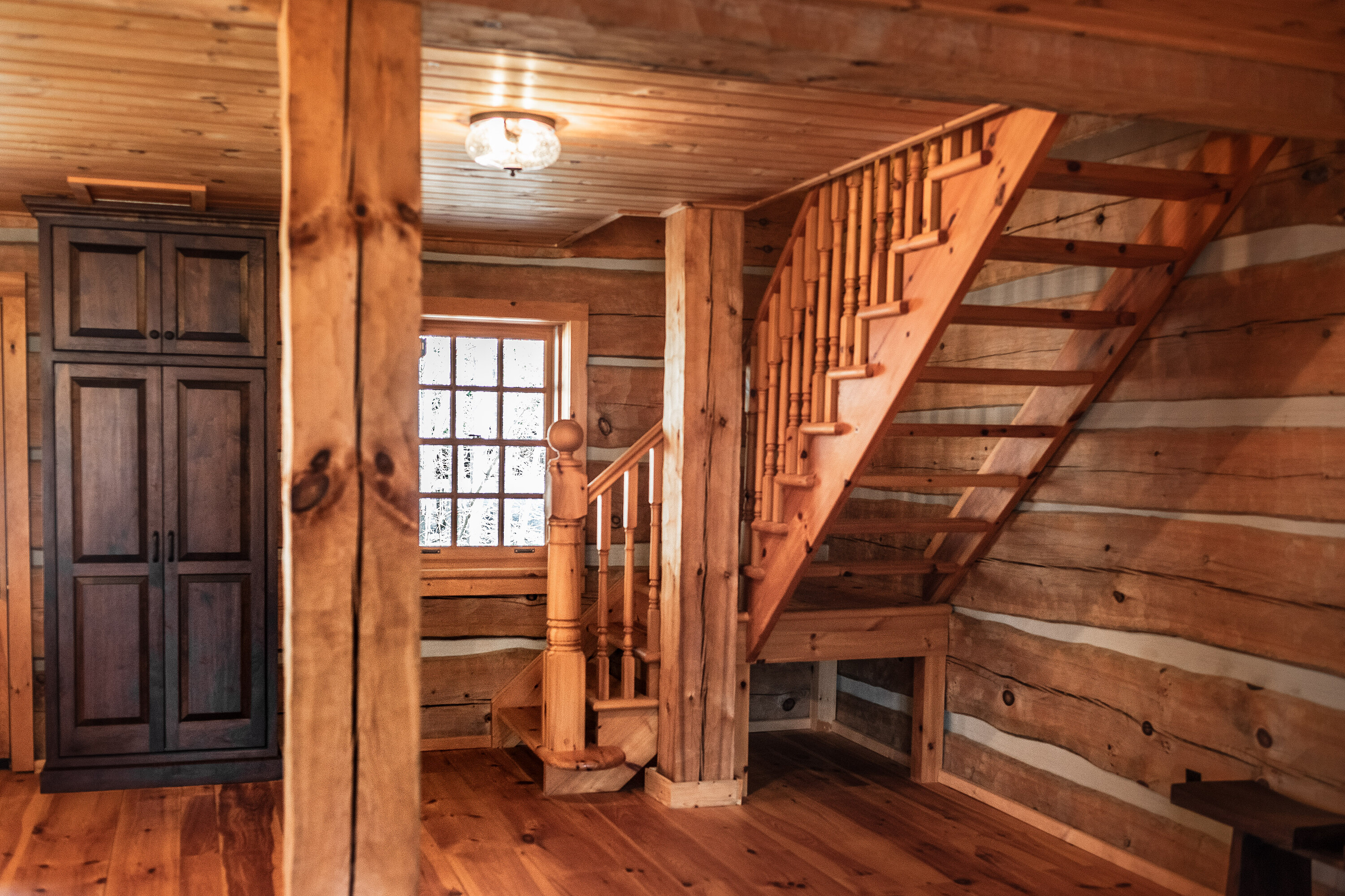  Beaver Valley Log Home - 物件實景