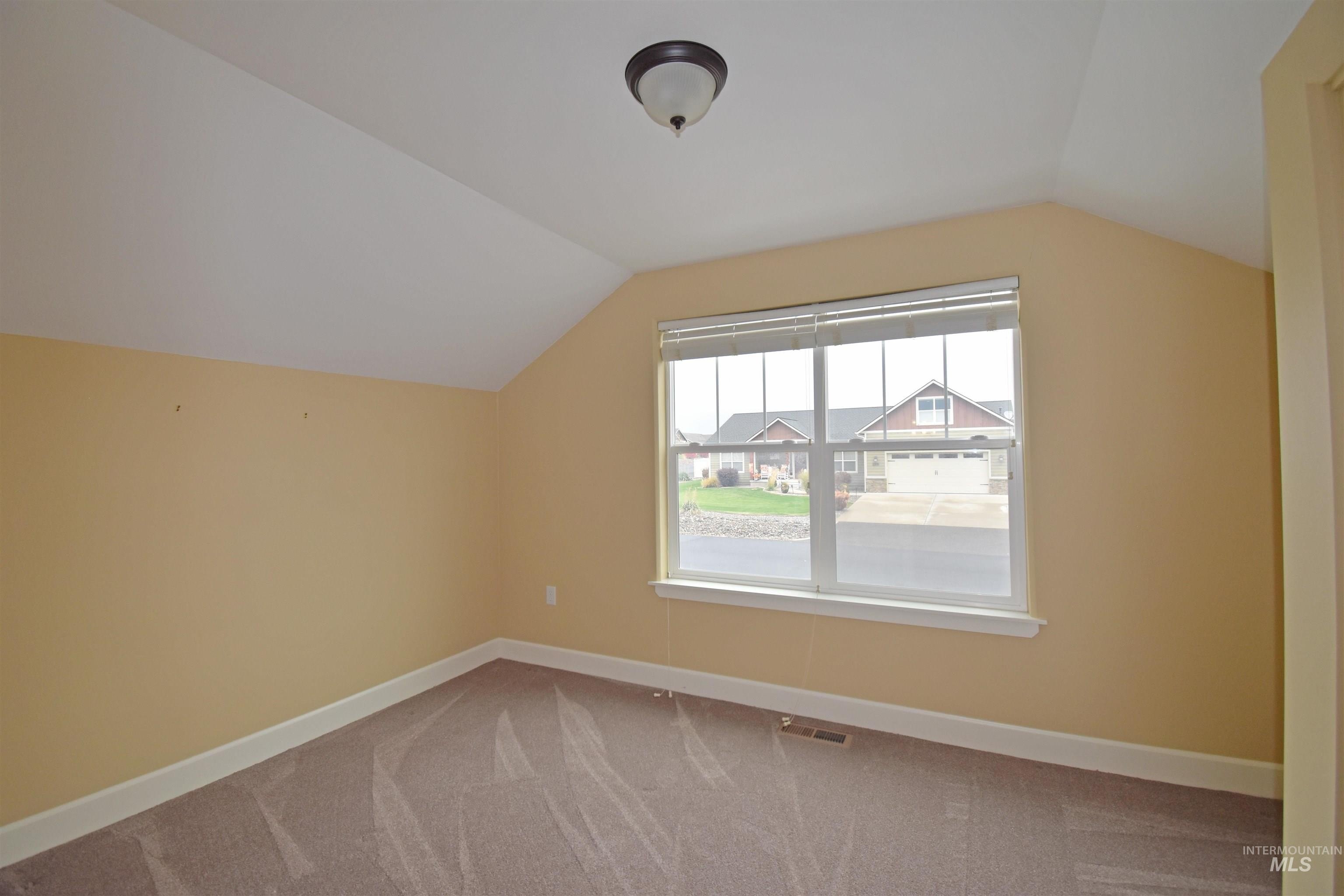 Lewiston, Idaho, 83501, United States, 4 Bedrooms Bedrooms, ,3 BathroomsBathrooms,Residential,For Sale,1986093