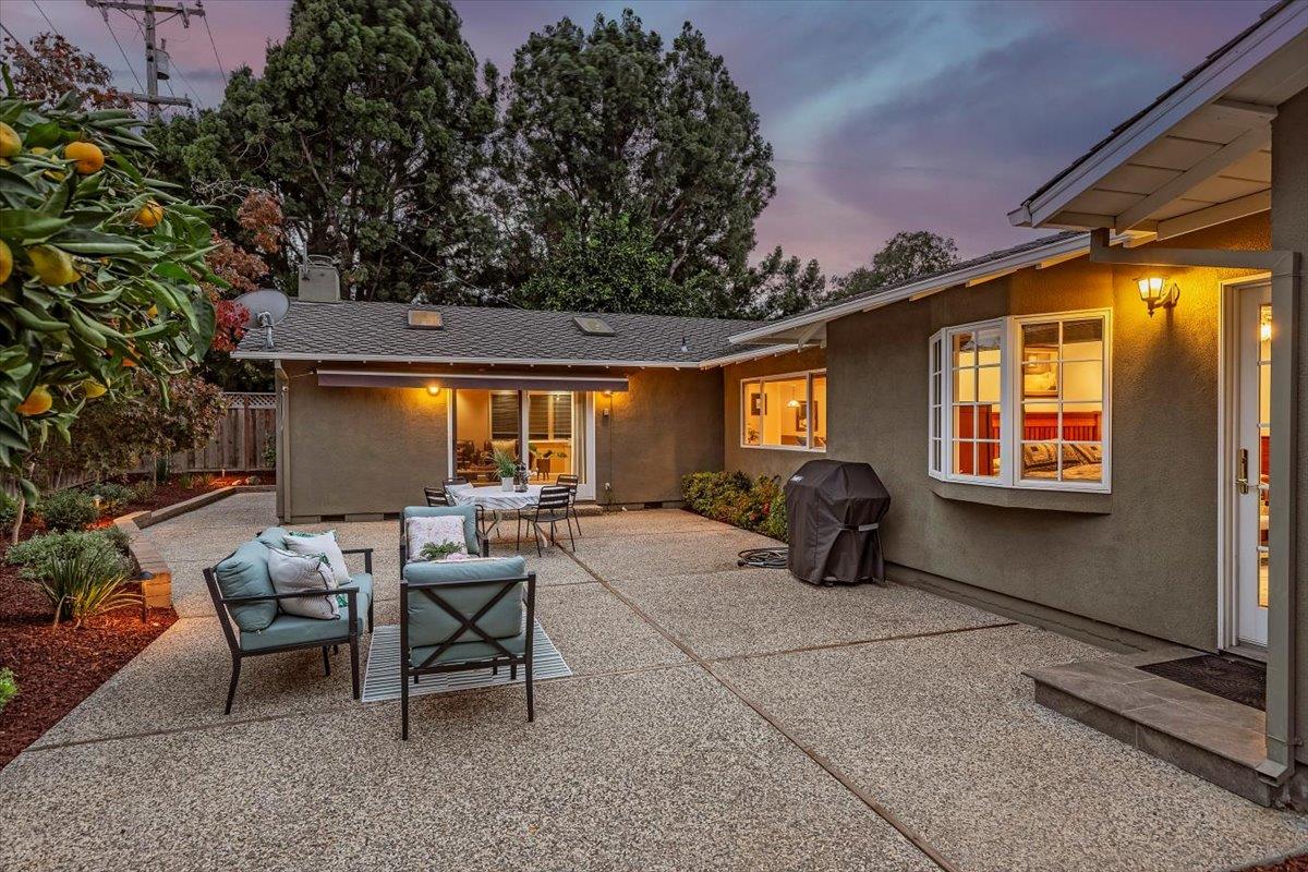 Saratoga, California, 95070, United States, 4 Bedrooms Bedrooms, ,3 BathroomsBathrooms,Residential,For Sale,1992834