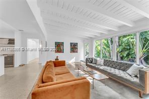 MIAMI SHORES, Florida, 33138, United States, 2 Bedrooms Bedrooms, ,3 BathroomsBathrooms,Residential,For Sale,1876203