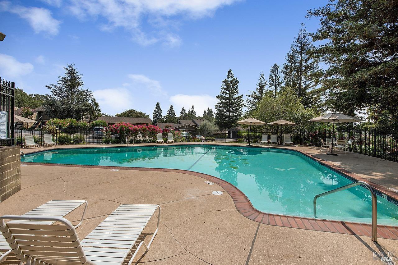 Napa, California, 94558, United States, 2 Bedrooms Bedrooms, ,2 BathroomsBathrooms,Residential,For Sale,1925145