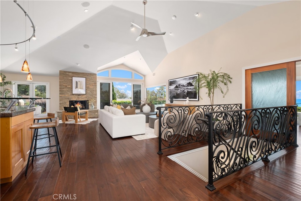 Laguna Beach, California, 92651, United States, 3 Bedrooms Bedrooms, ,4 BathroomsBathrooms,Residential,For Sale,1838751
