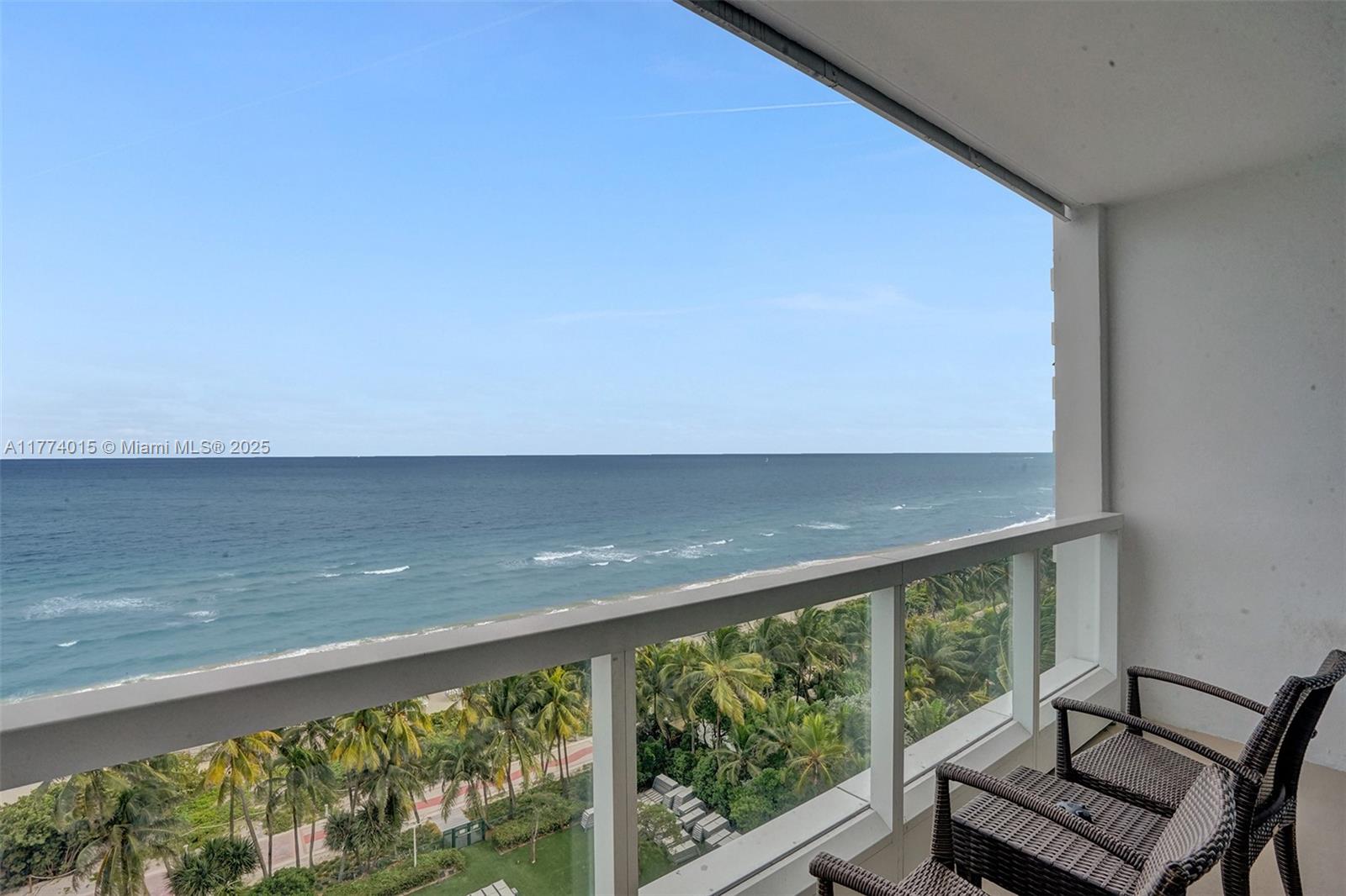 Miami Beach, Florida, 33140, United States, 2 Bedrooms Bedrooms, ,3 BathroomsBathrooms,Residential,For Sale,1759020