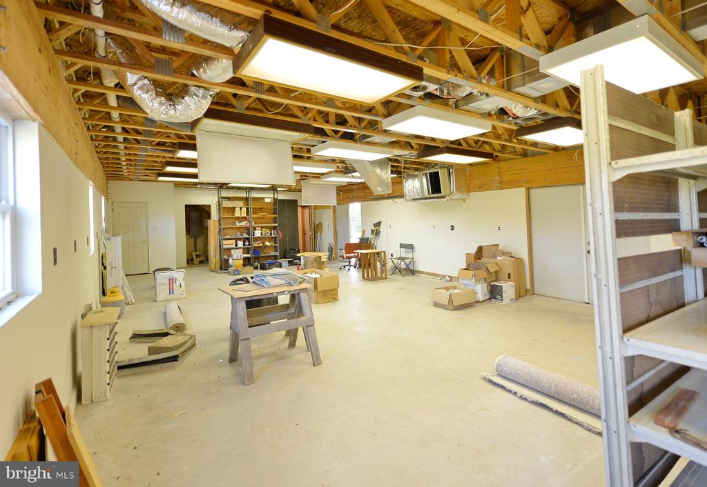 Bloomery, West Virginia, 26817, United States, 3 Bedrooms Bedrooms, ,2 BathroomsBathrooms,Residential,For Sale,1980909