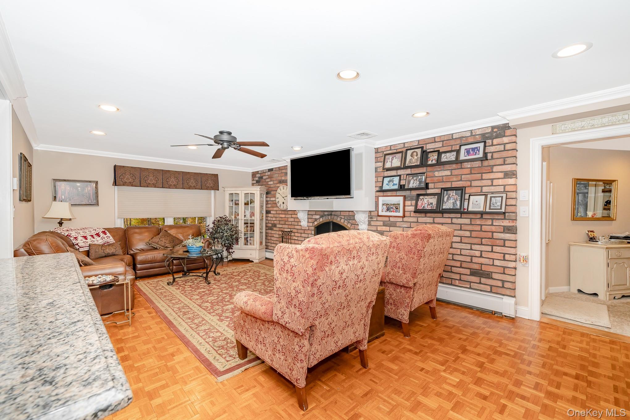 Smithtown, New York, 11787, United States, 5 Bedrooms Bedrooms, ,3 BathroomsBathrooms,Residential,For Sale,2001022