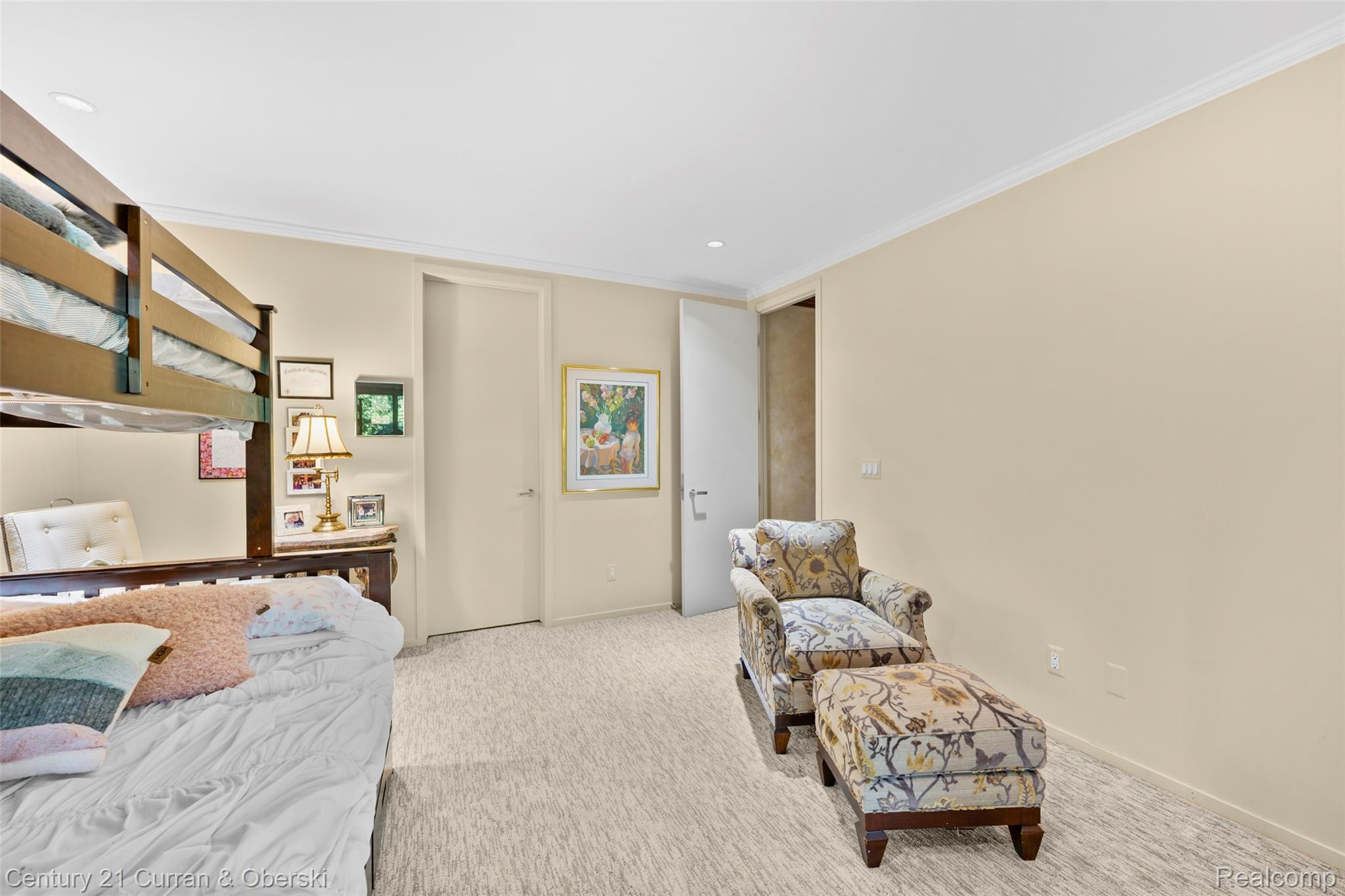 Dearborn, Michigan, 48124, United States, 4 Bedrooms Bedrooms, ,4 BathroomsBathrooms,Residential,For Sale,1983815