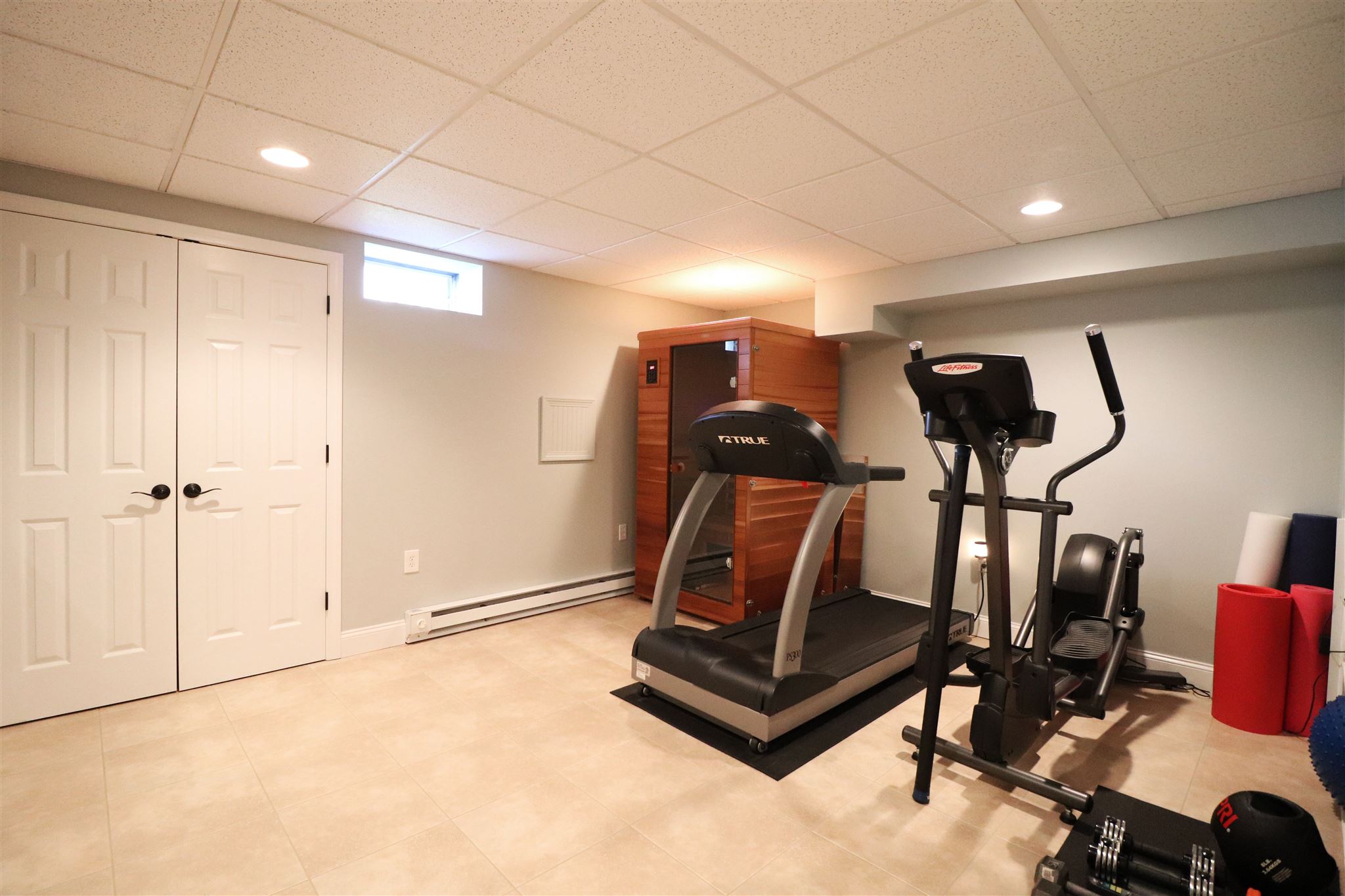 Windham, New Hampshire, 03087, United States, 4 Bedrooms Bedrooms, ,3 BathroomsBathrooms,Residential,For Sale,1921691
