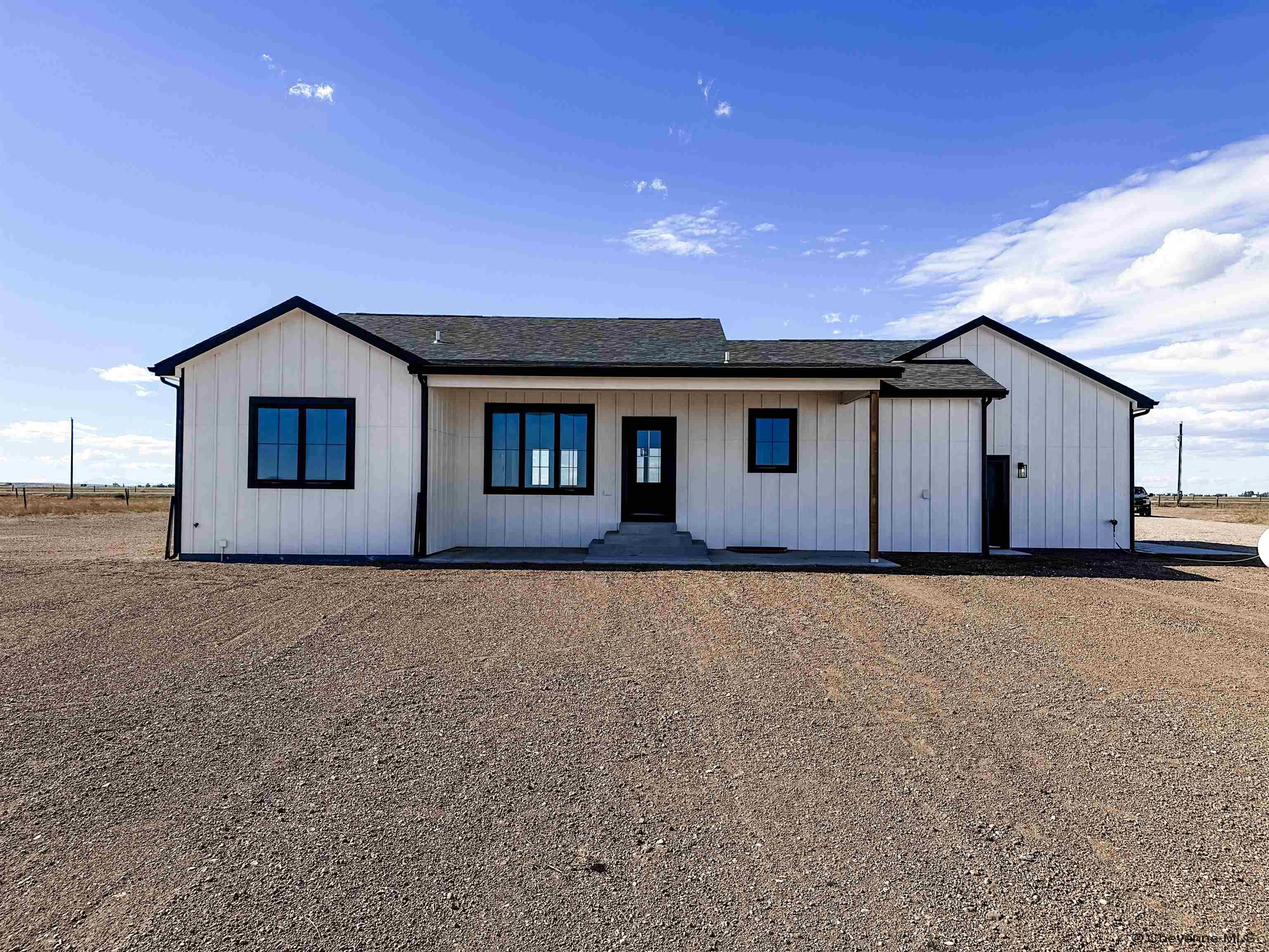 Cheyenne, Wyoming, 82009, United States, 3 Bedrooms Bedrooms, ,2 BathroomsBathrooms,Residential,For Sale,1875233