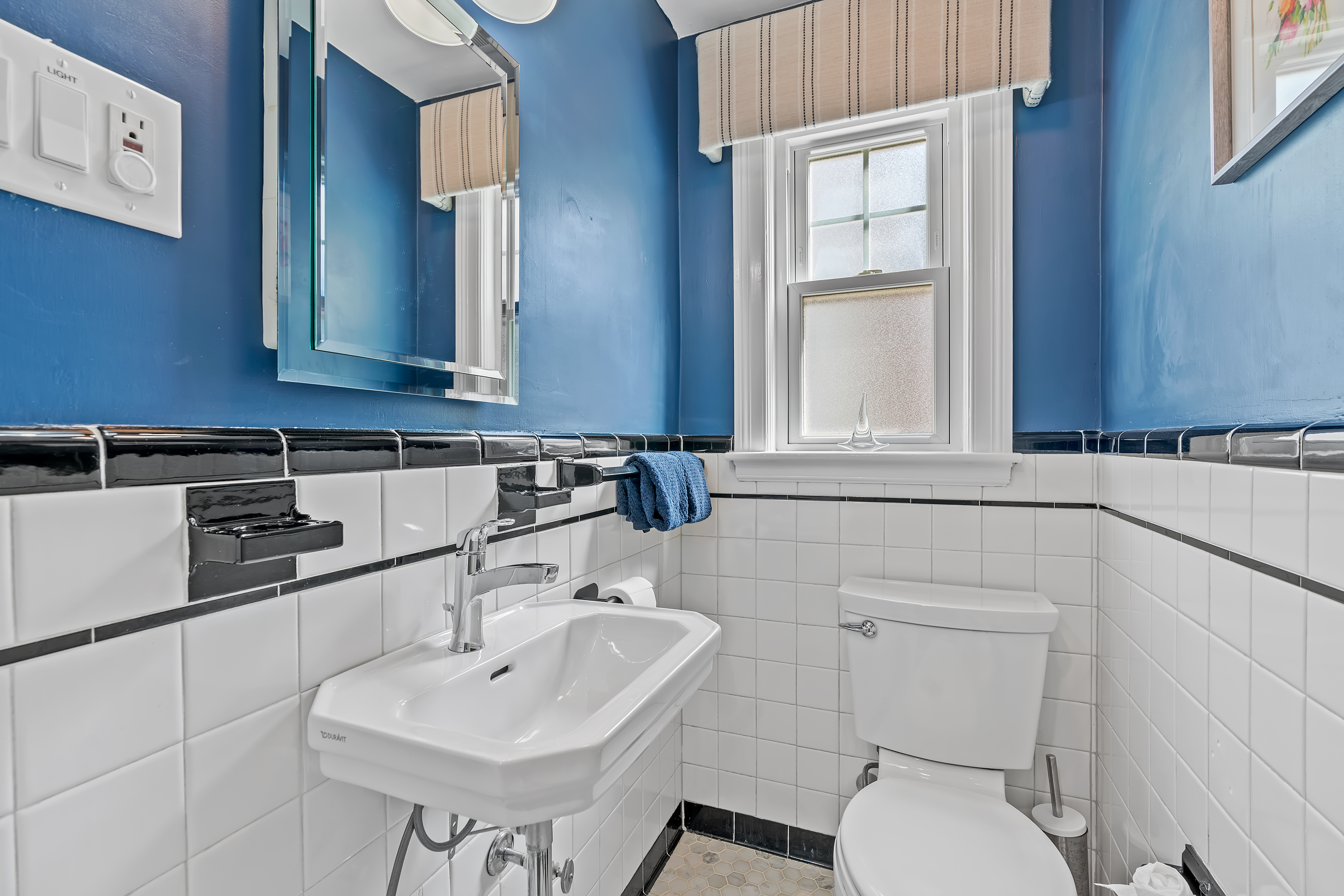  17 Keane Road, Boston, MA, 02132 - 物件實景