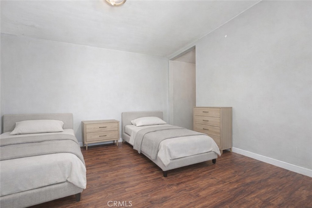 Sun Valley, California, 91352, United States, 4 Bedrooms Bedrooms, ,2 BathroomsBathrooms,Residential,For Sale,2017645