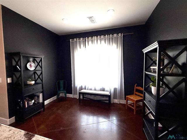 Lake Arthur, New Mexico, 88253, United States, 4 Bedrooms Bedrooms, ,4 BathroomsBathrooms,Residential,For Sale,1977233