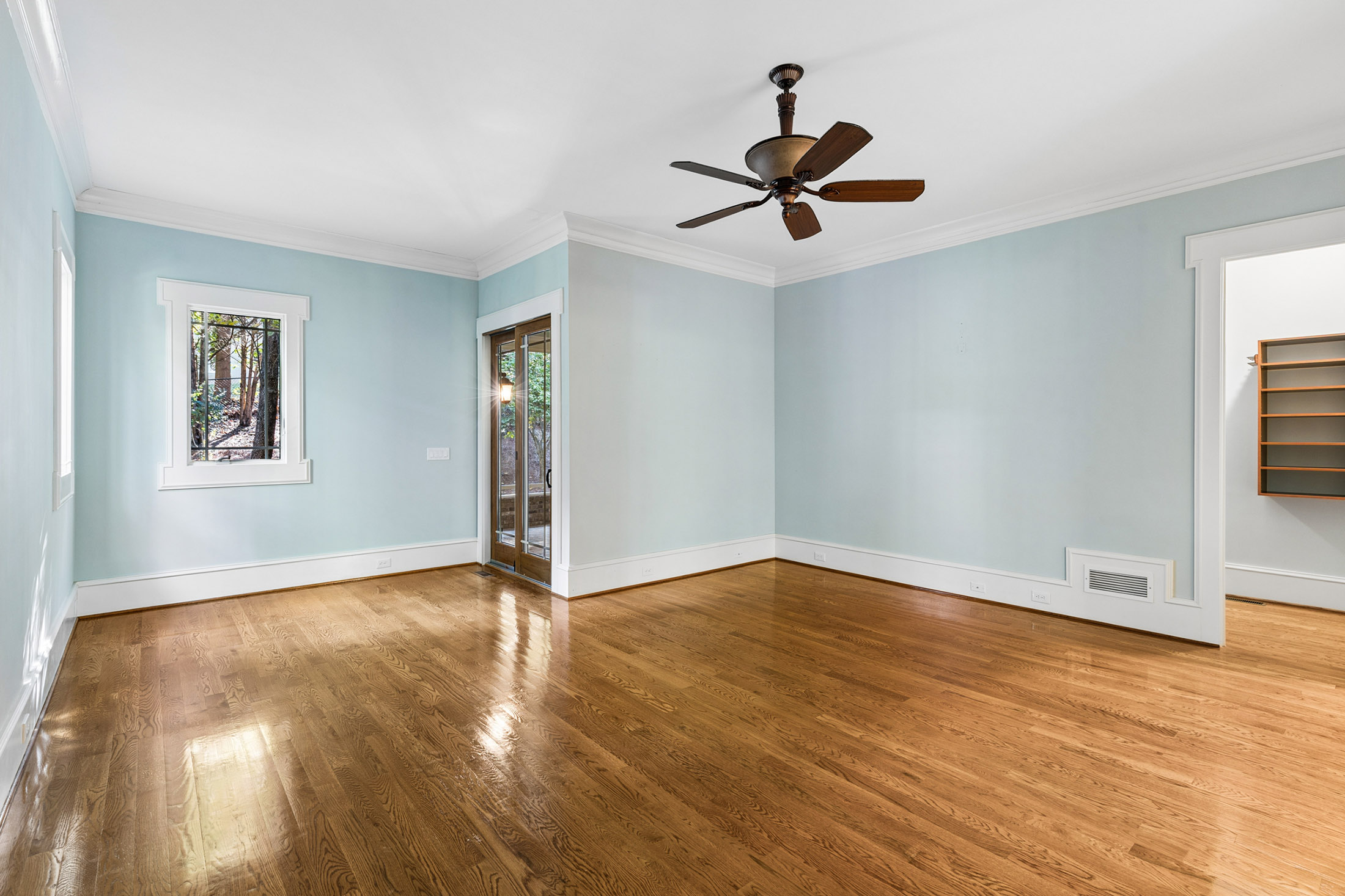  A Rare Opportunity to Enjoy Estate-Style Living in Sought-After Woodstock - 物件實景