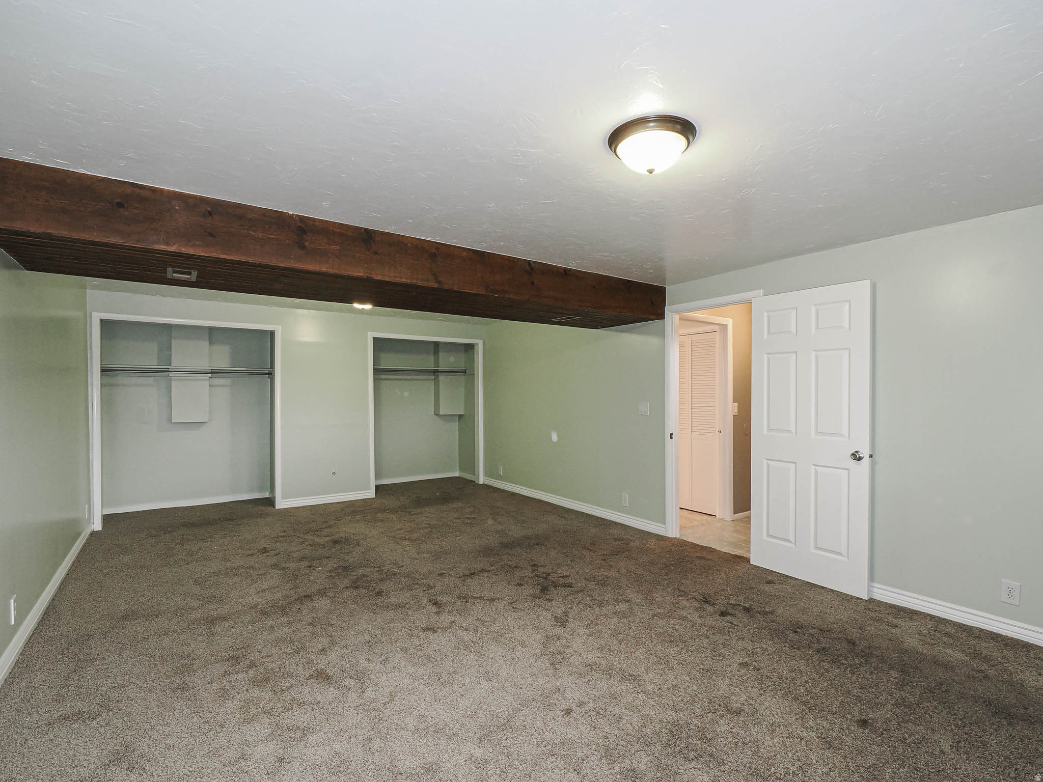 Taylorsville, Utah, 84118, United States, 4 Bedrooms Bedrooms, ,1 BathroomBathrooms,Residential,For Sale,1987472