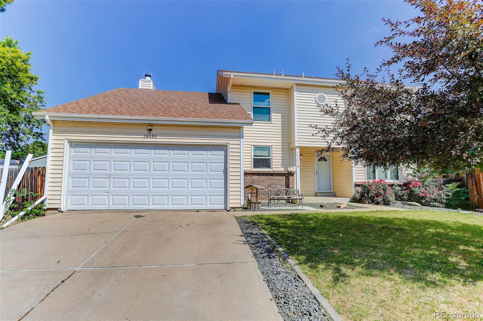 Thornton, Colorado, 80229, United States, 5 Bedrooms Bedrooms, ,2 BathroomsBathrooms,Residential,For Sale,1891126
