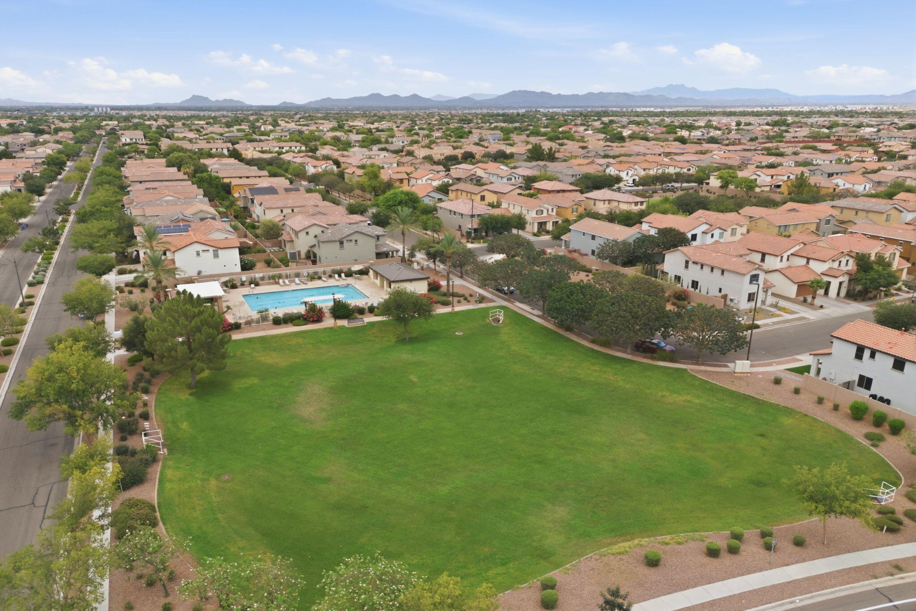  3246 E Carla Vista Drive ¦ Gilbert, AZ - 物件實景